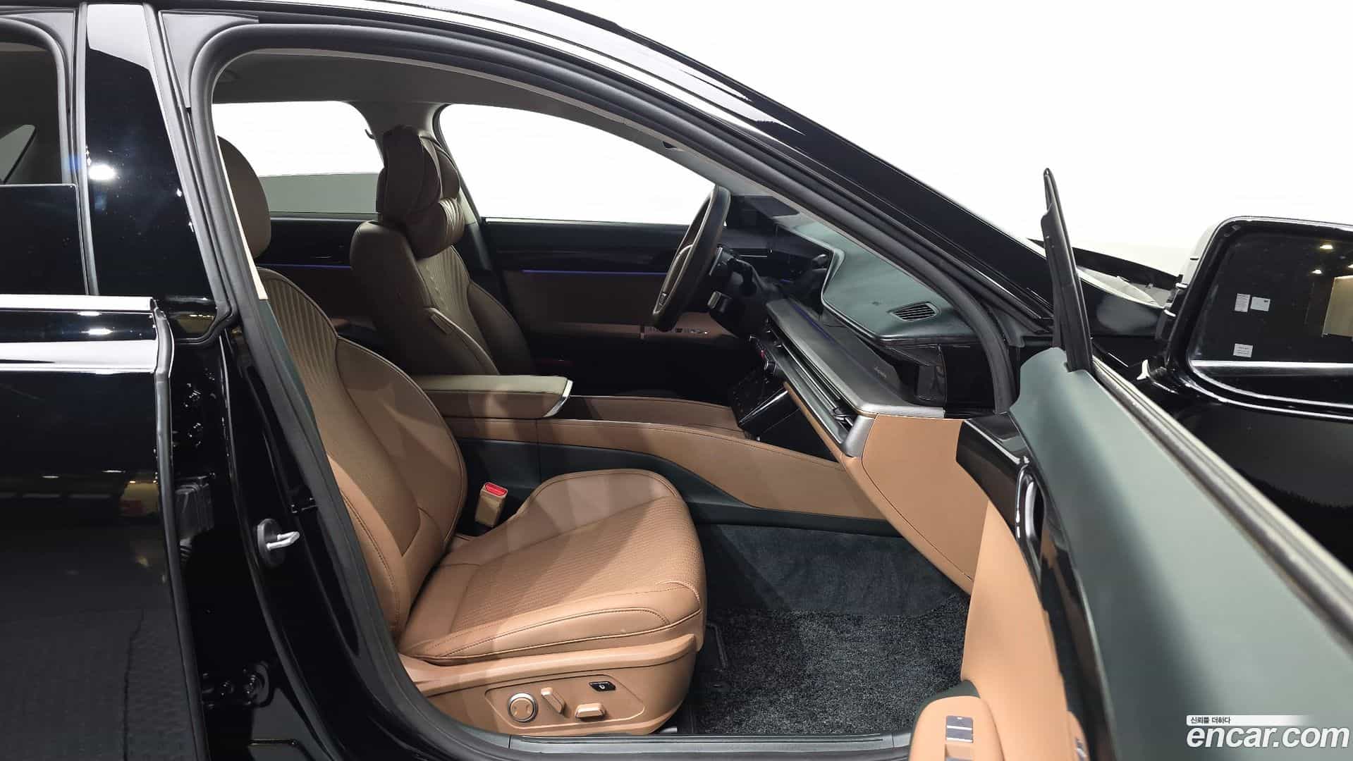 Grandeur Hyundai 2023.5-OPTION-015