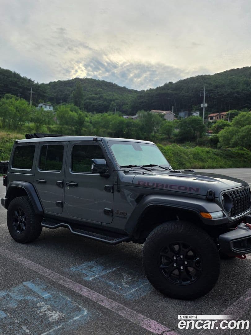 Main__Slider__Photo:Wrangler Jeep 2020.11-0