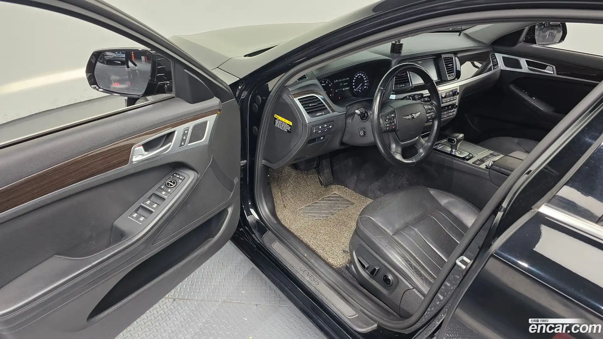 G80 Genesis 2016.6-INNER-010