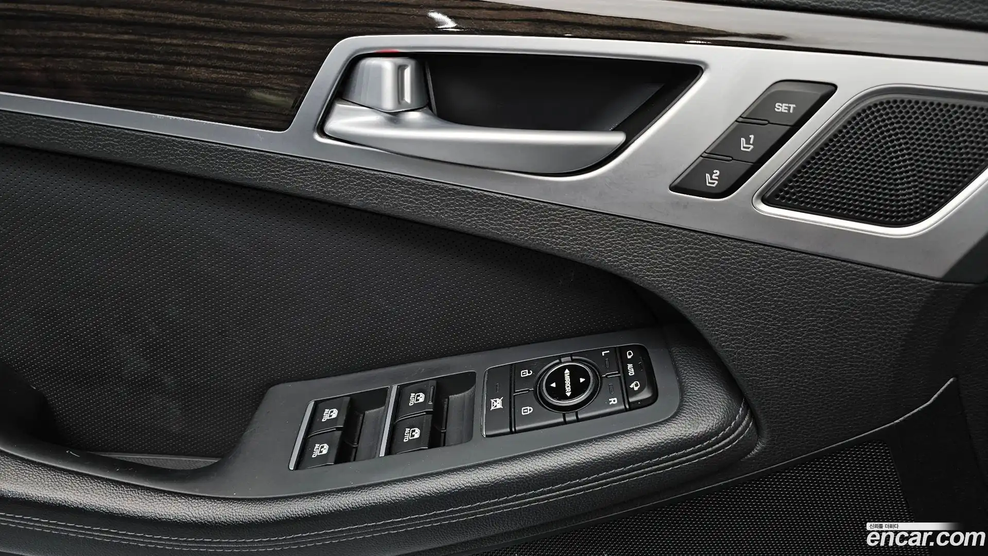 G80 Genesis 2016.6-OPTION-017