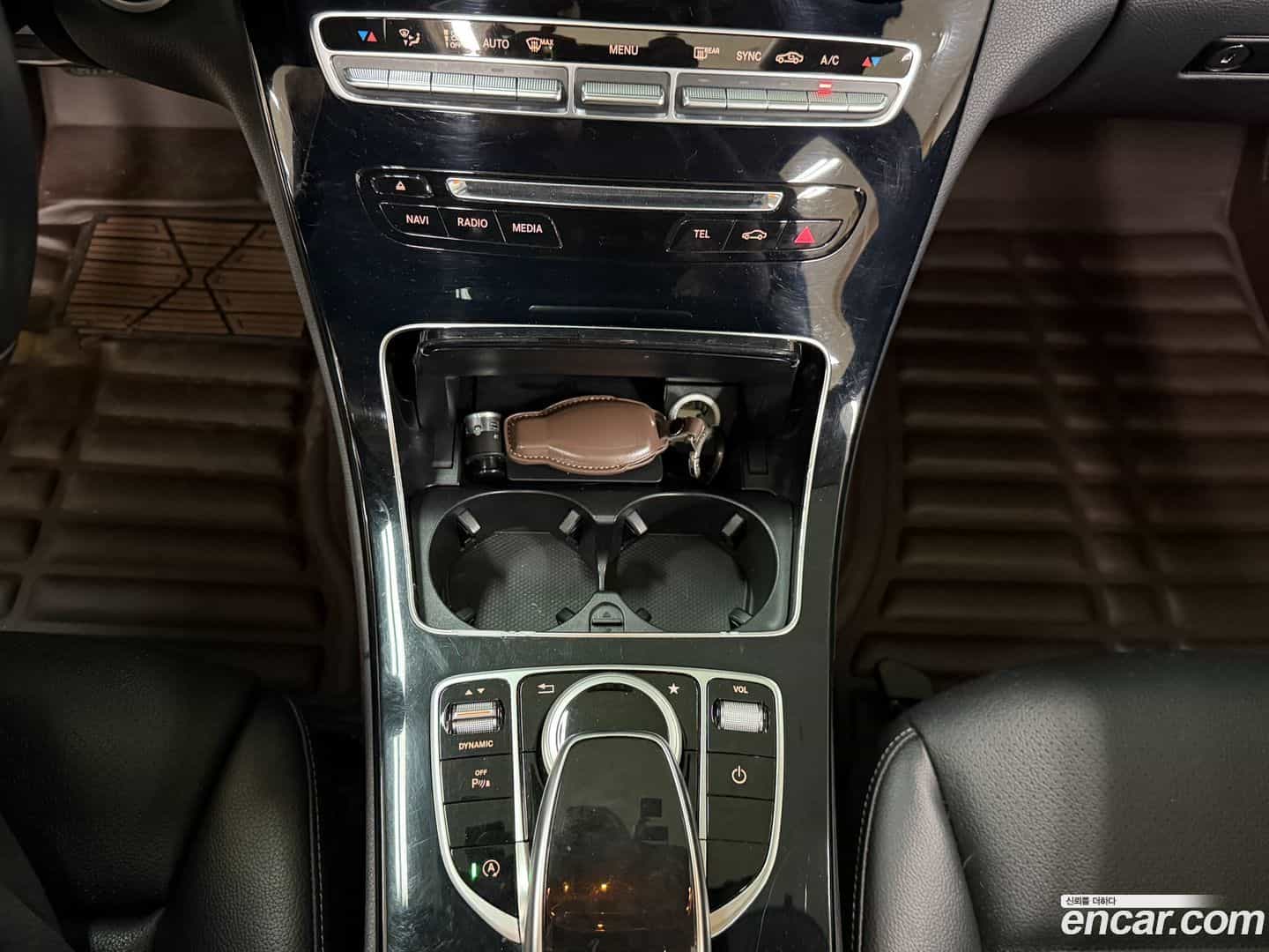 C-Class Mercedes-Benz 2015.11-OPTION-016
