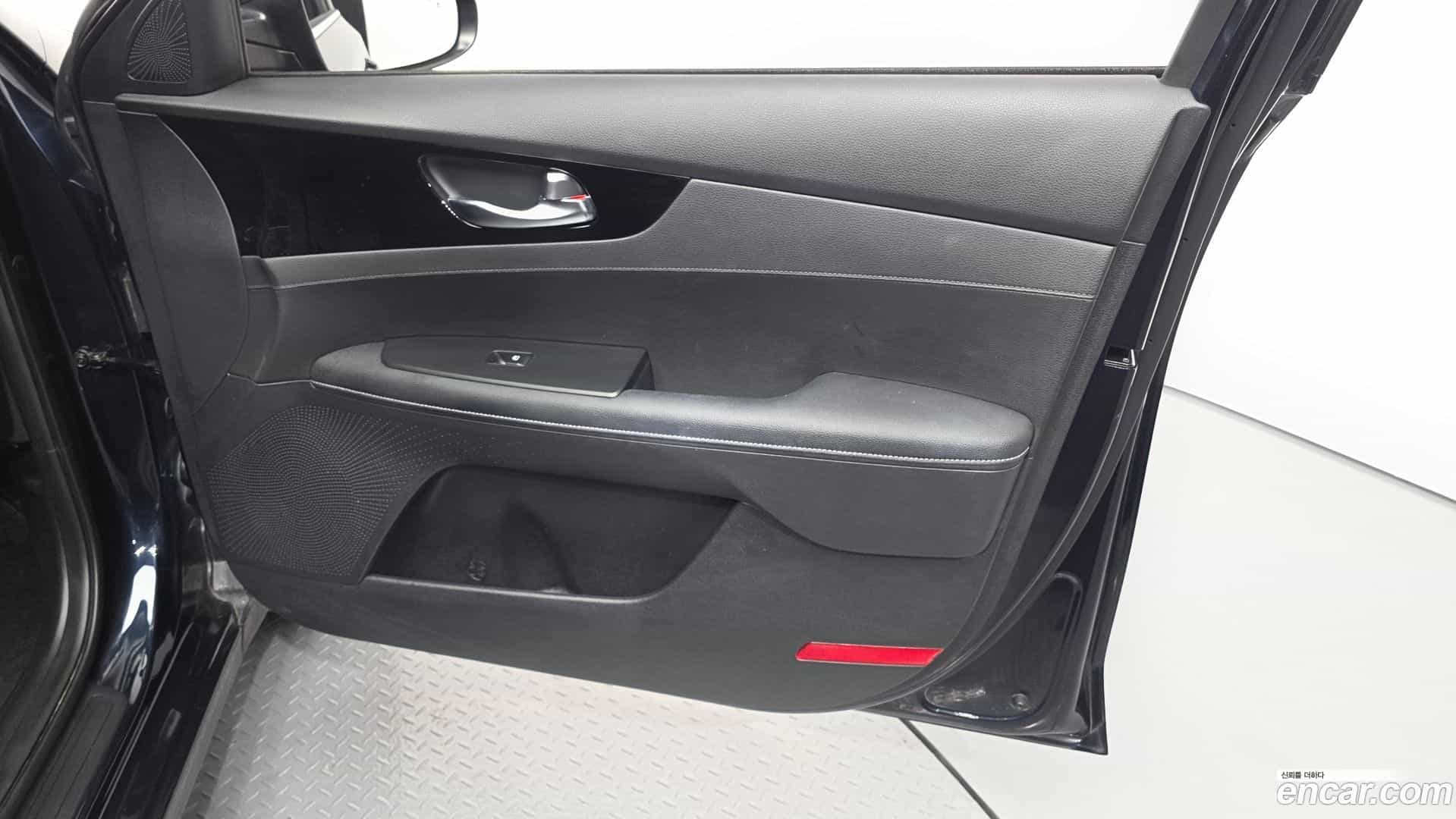 K3 Kia 2021.5-INNER-034