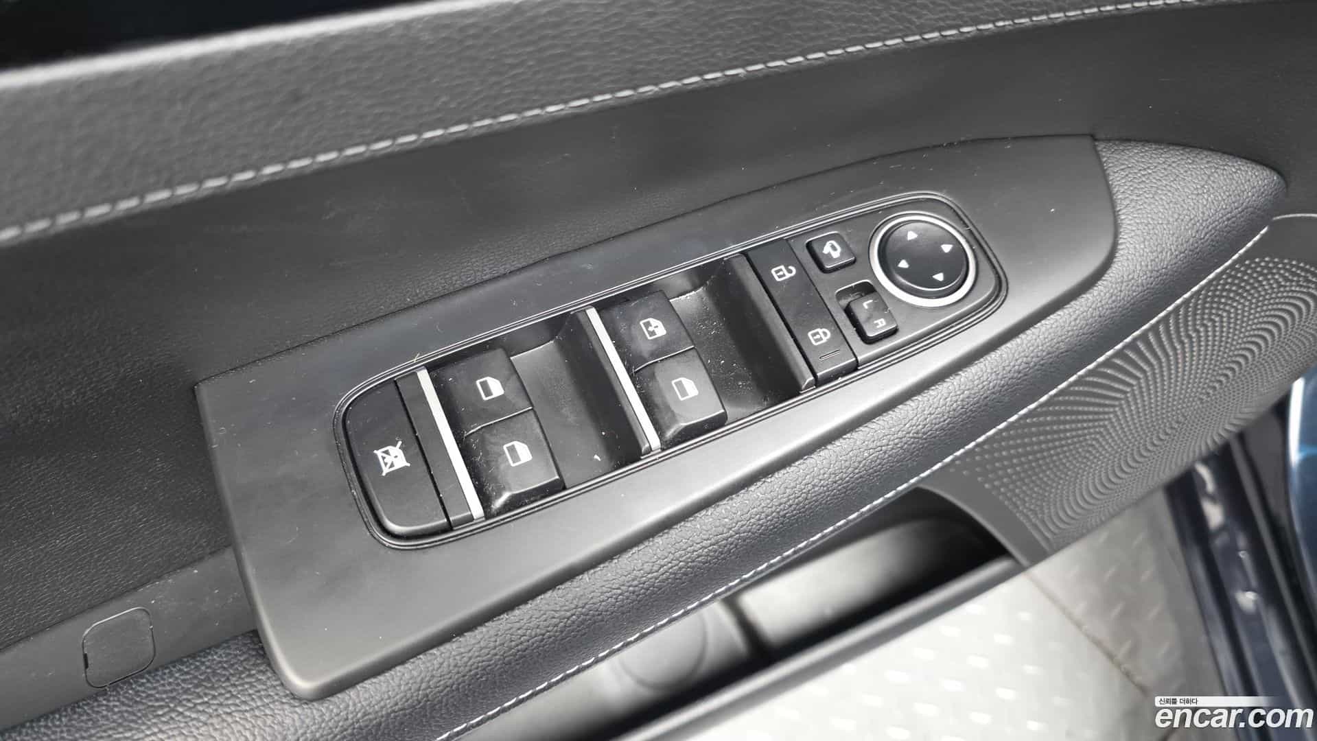 K3 Kia 2021.5-OPTION-042
