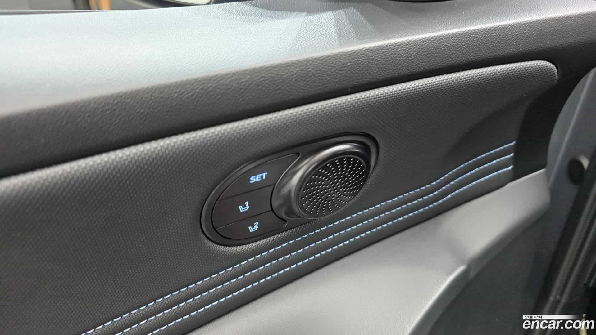 AVANTE Hyundai 2025.6-OPTION-024