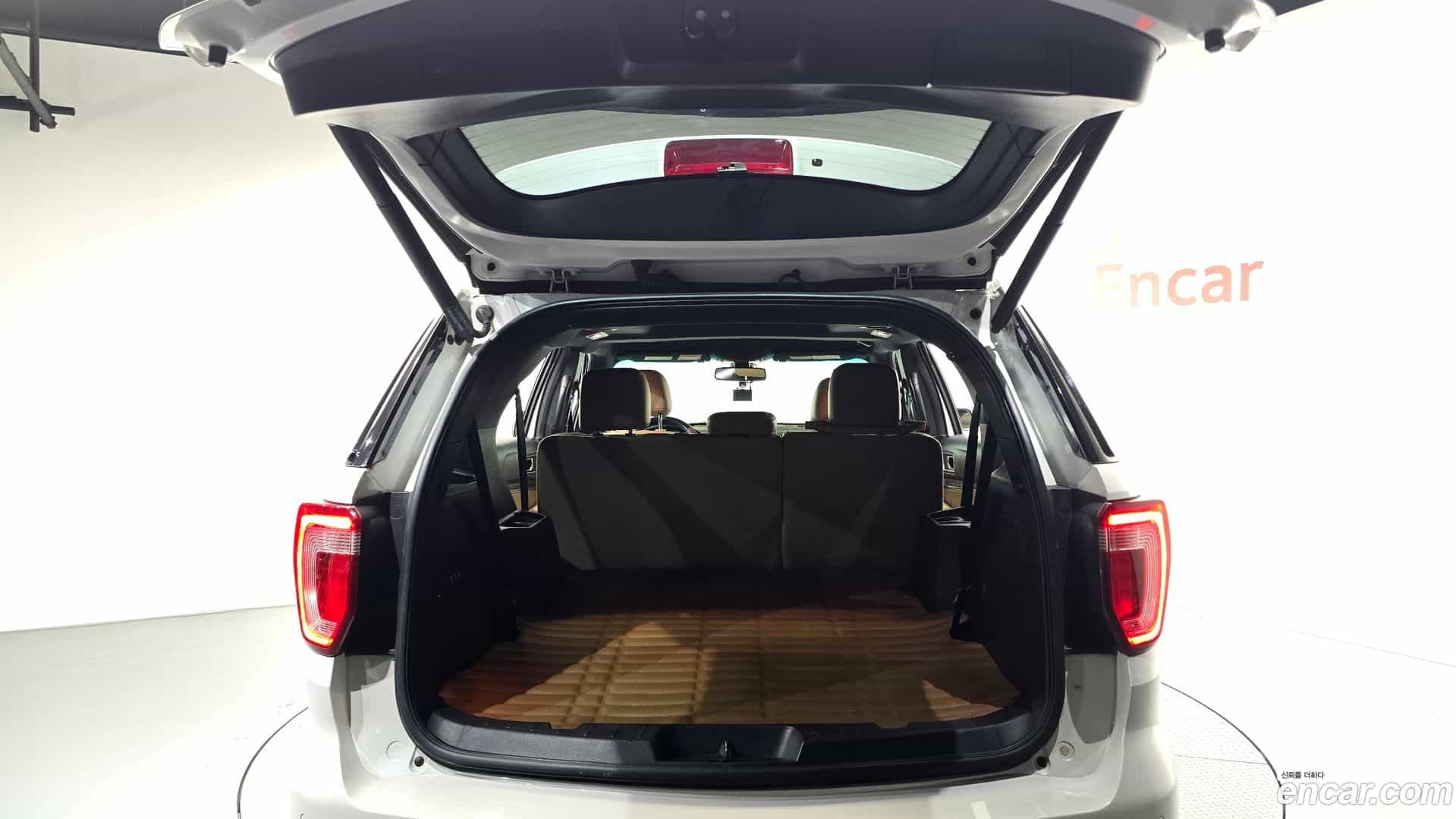 Explorer Ford 2016.2-OPTION-021