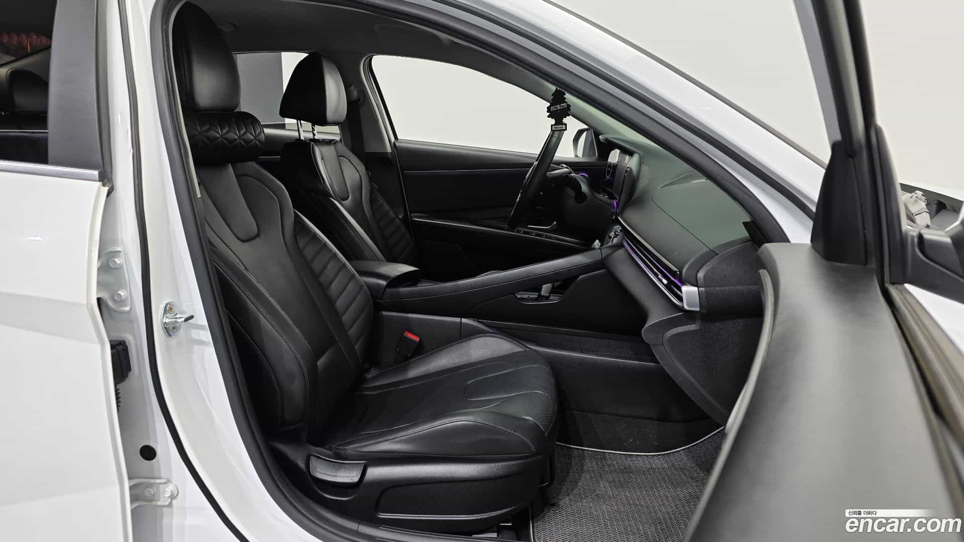 AVANTE Hyundai 2020.3-OPTION-015