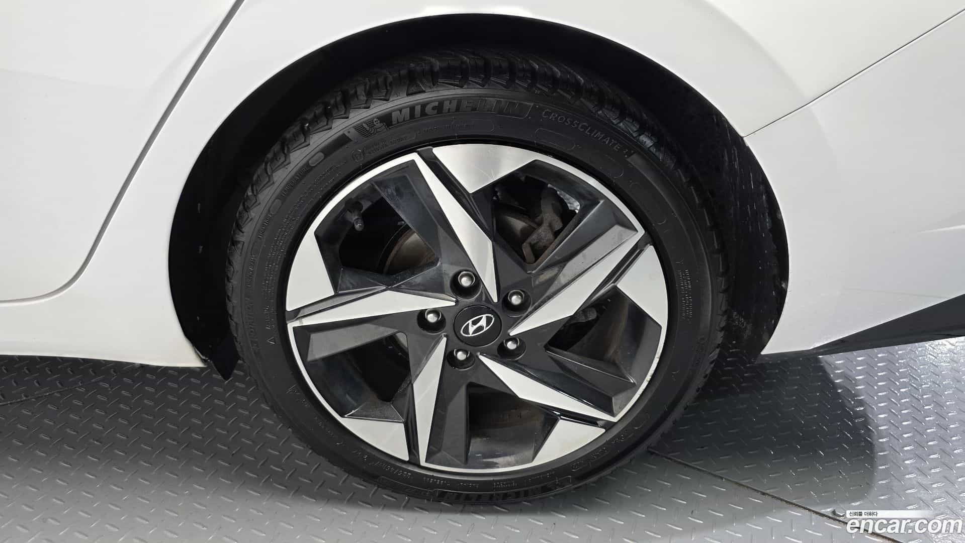 AVANTE Hyundai 2020.3-OUTER-031