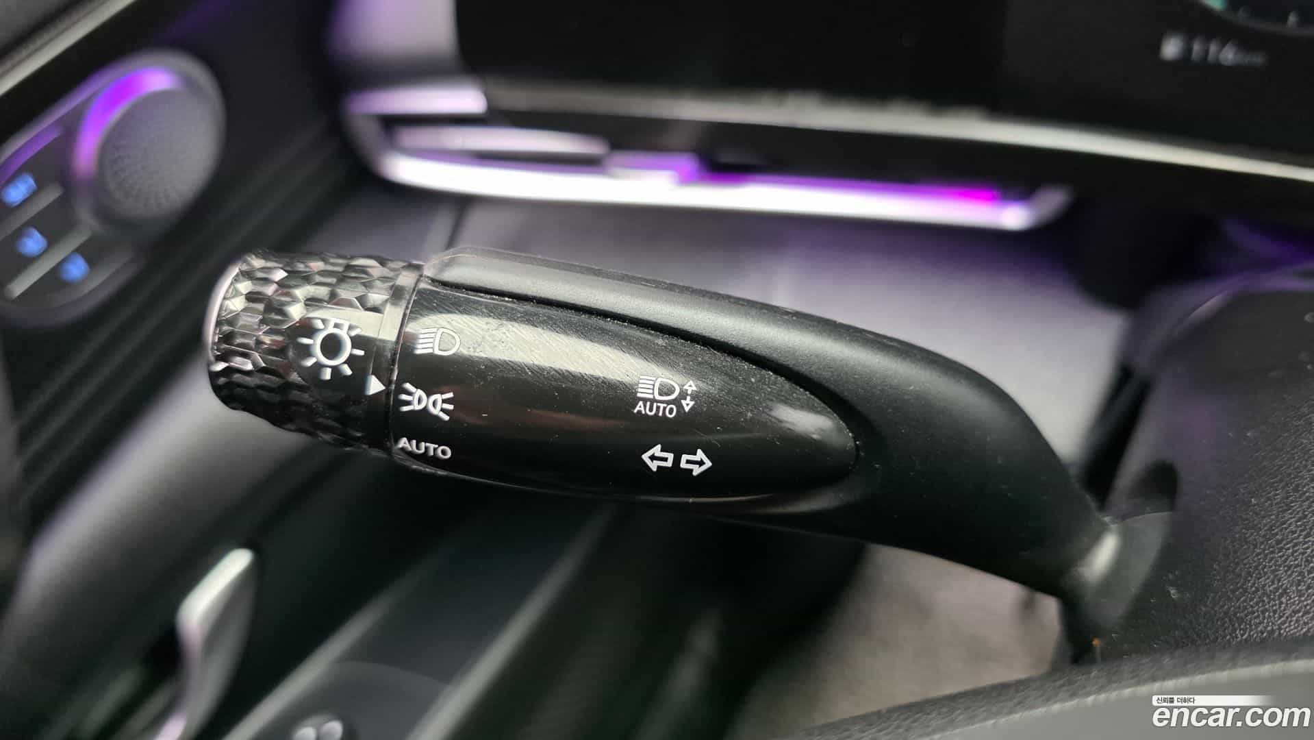 AVANTE Hyundai 2020.3-OPTION-041