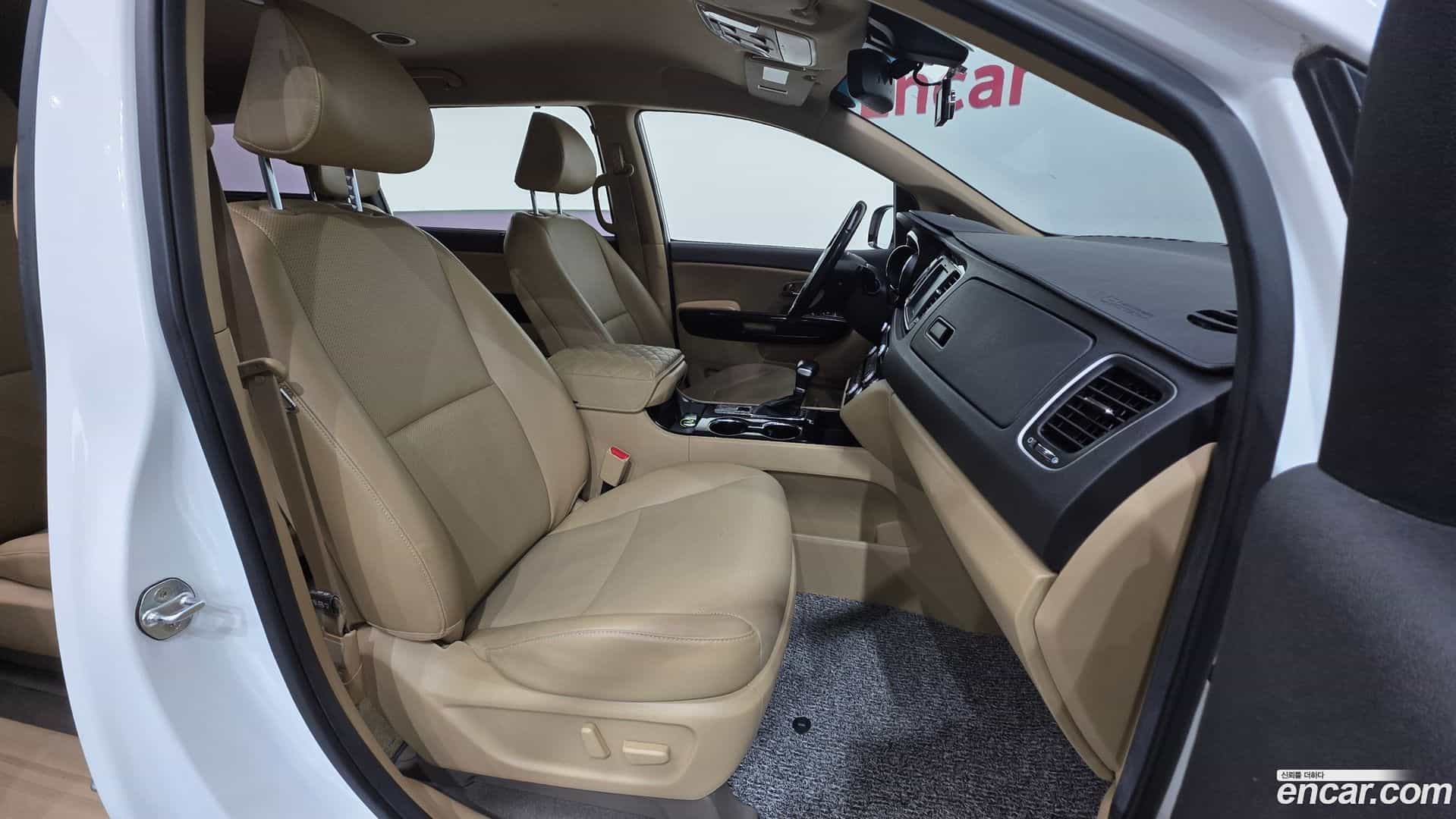 Canival Kia 2018.5-INNER-010
