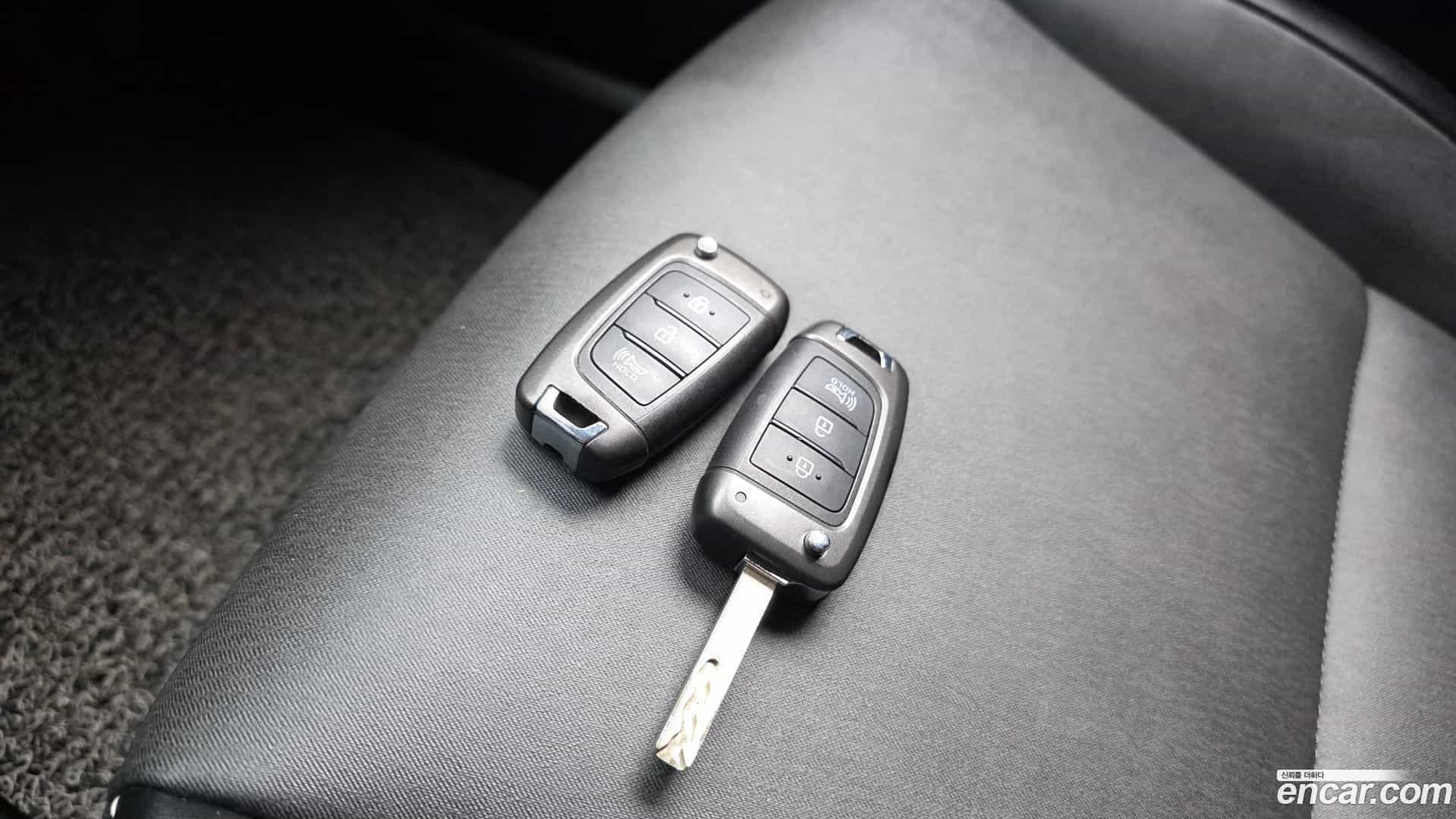 Venue Hyundai 2020.10-OPTION-042
