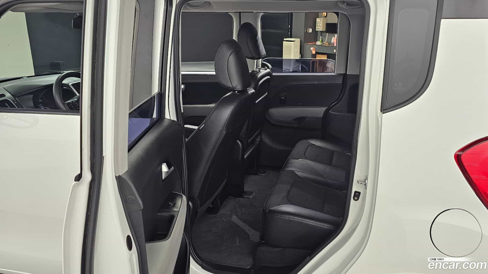 RAY Kia 2021.5-INNER-036