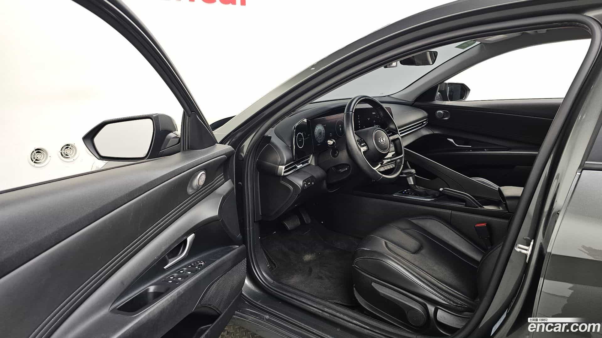 AVANTE Hyundai 2022.3-INNER-010