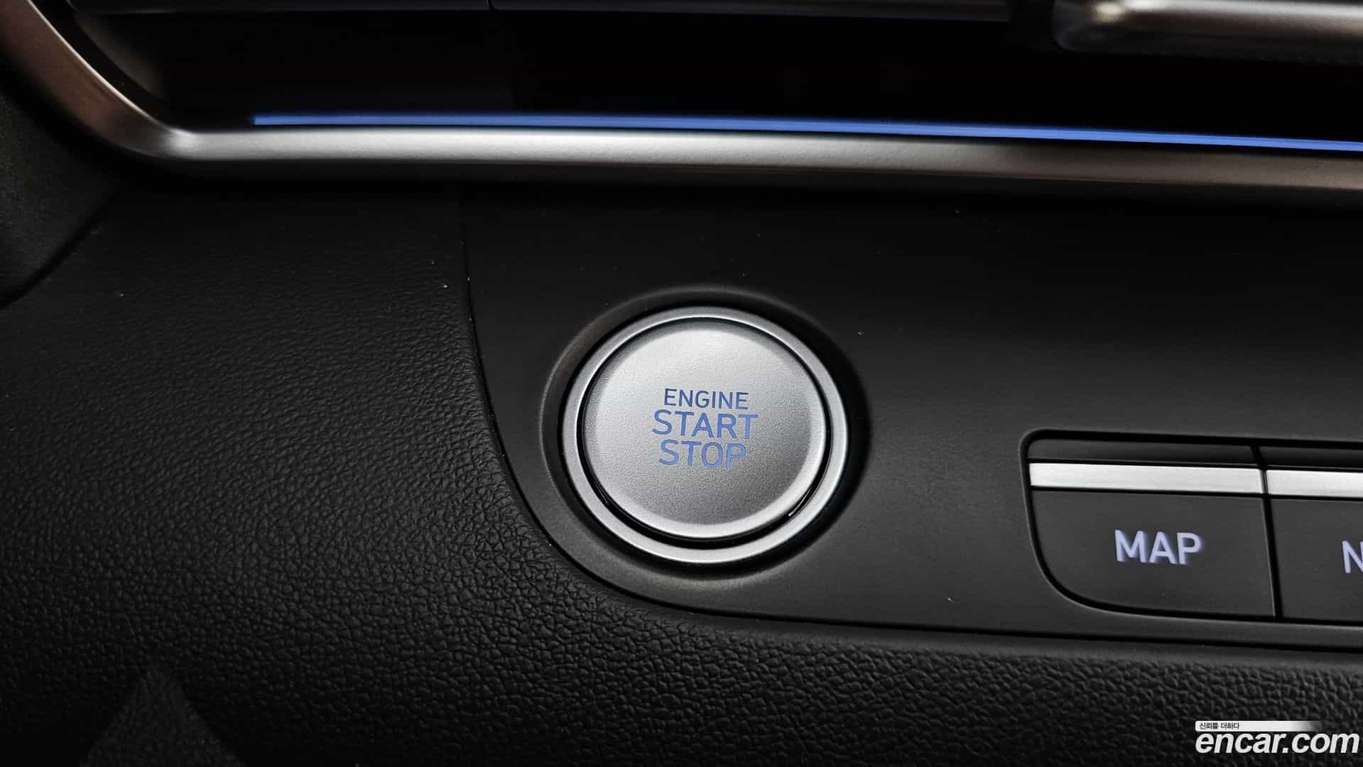 AVANTE Hyundai 2022.3-OPTION-041