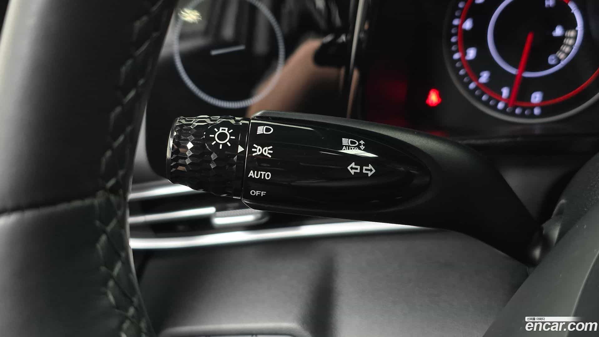 AVANTE Hyundai 2023.2-OPTION-041