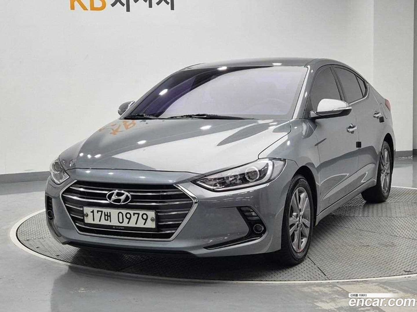 Main__Slider__Photo:AVANTE Hyundai 2016.0-0