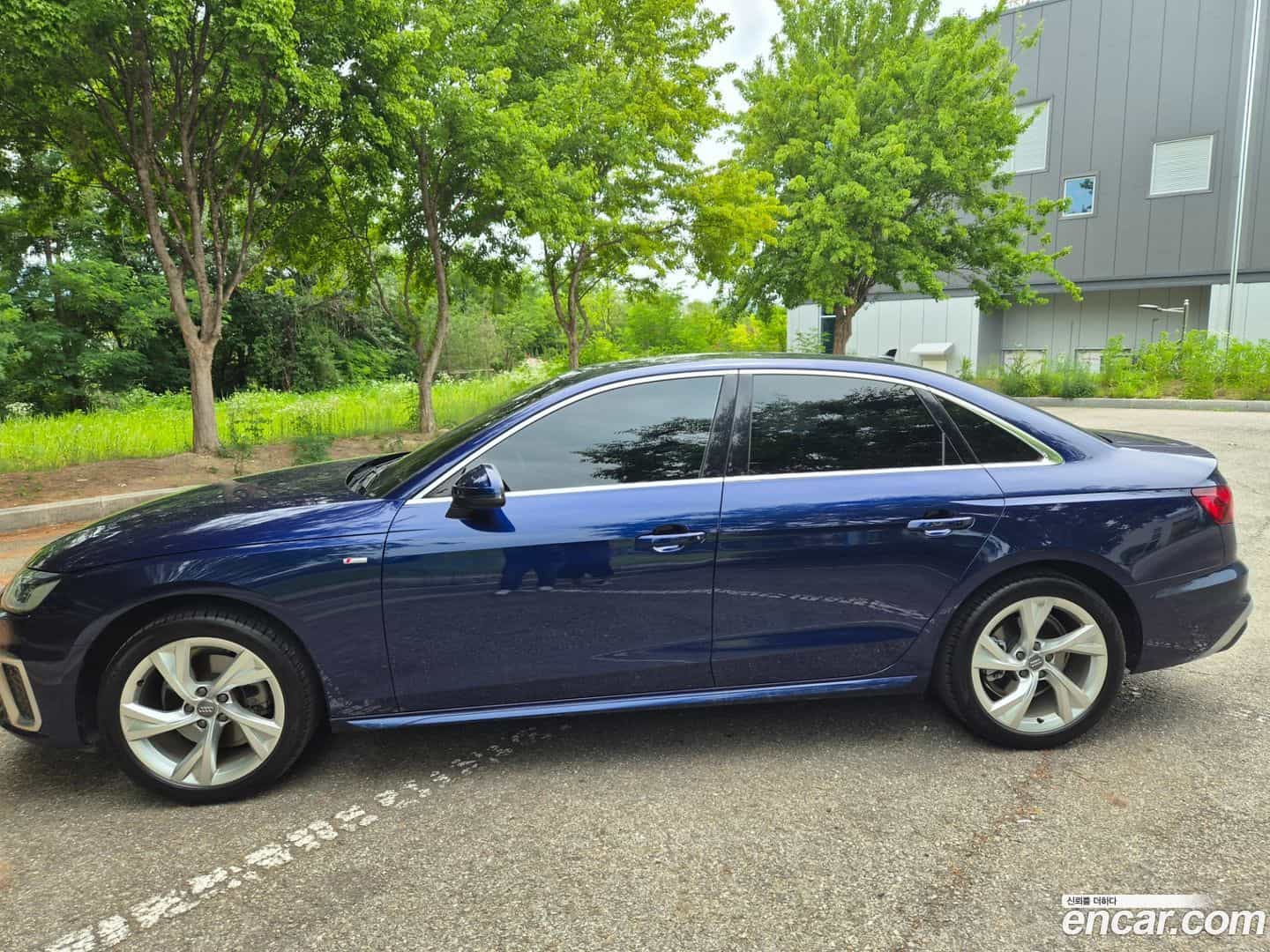 A4 Audi 2021.2-OUTER-003