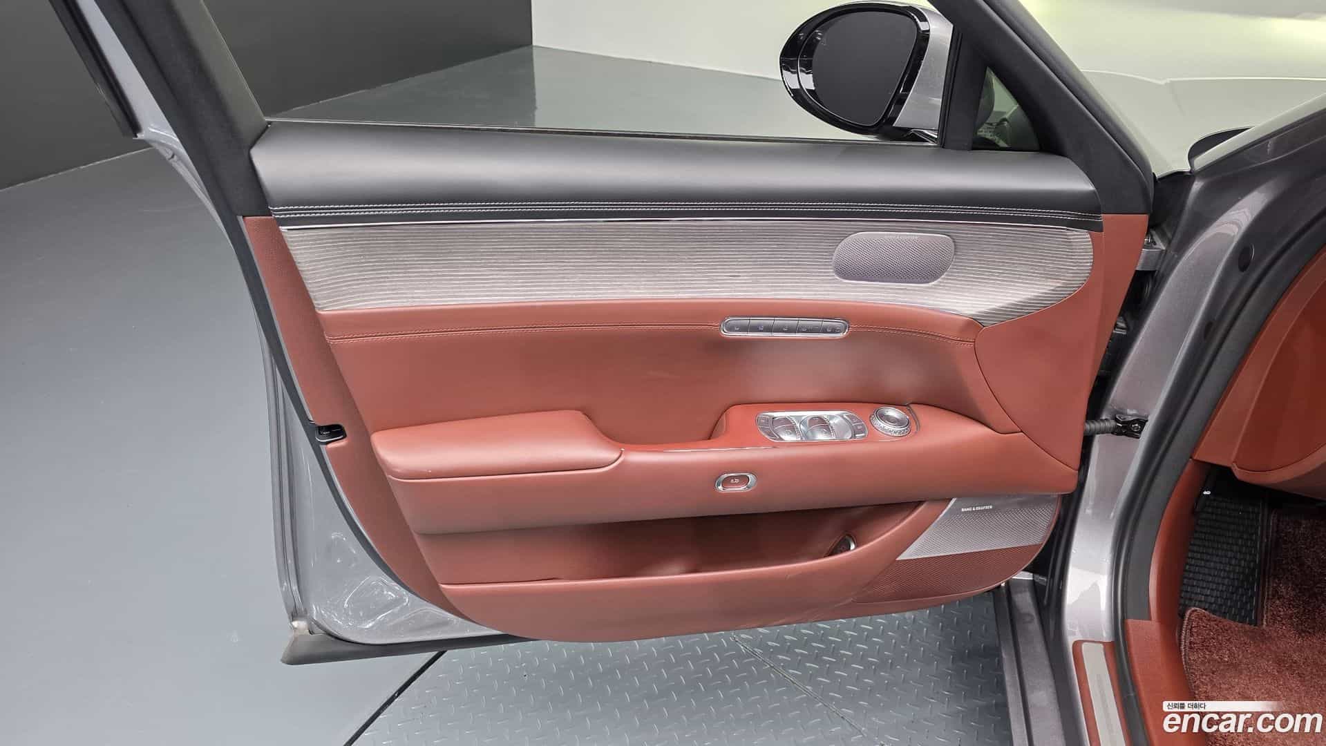 G90 Genesis 2022.4-INNER-034