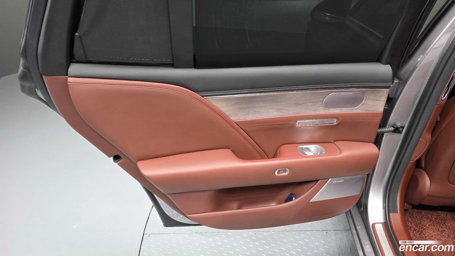 G90 Genesis 2022.4-INNER-035