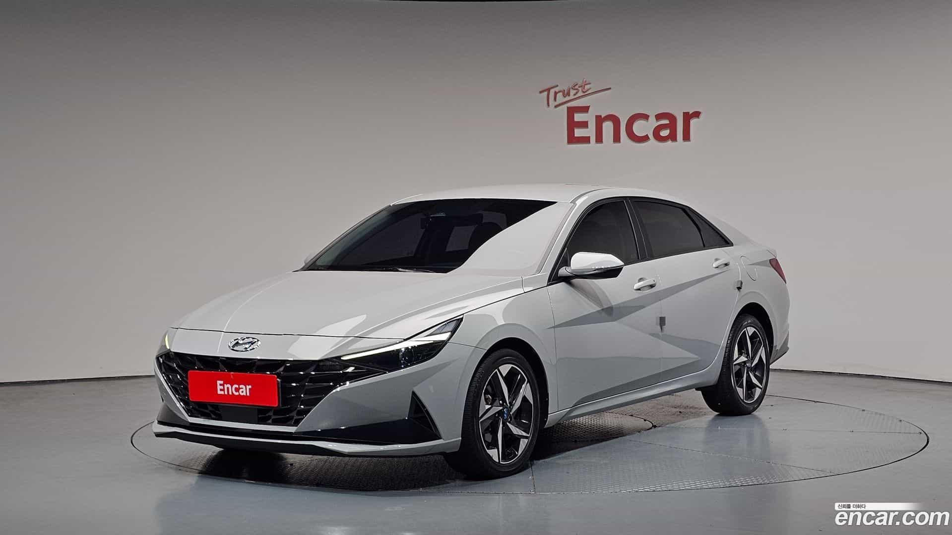 AVANTE Hyundai 2020.5-OUTER-001
