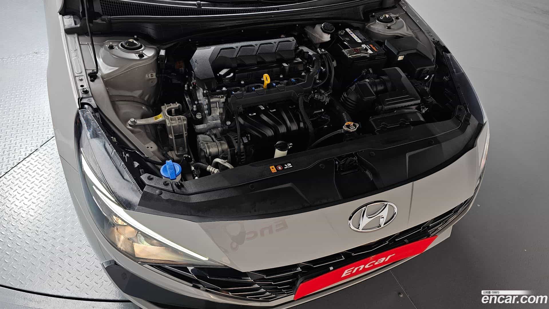 AVANTE Hyundai 2020.5-OUTER-006