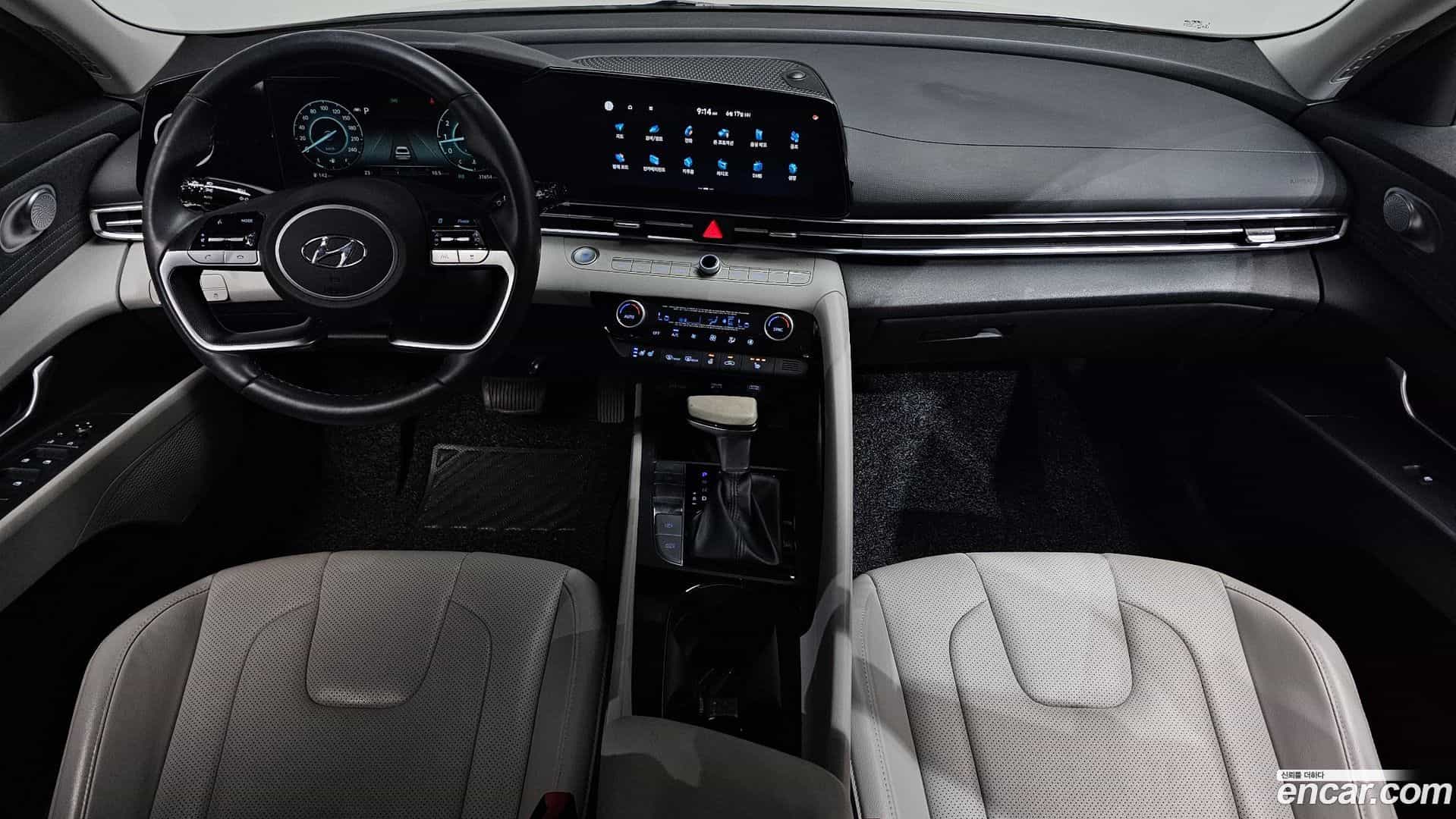 AVANTE Hyundai 2020.5-INNER-007