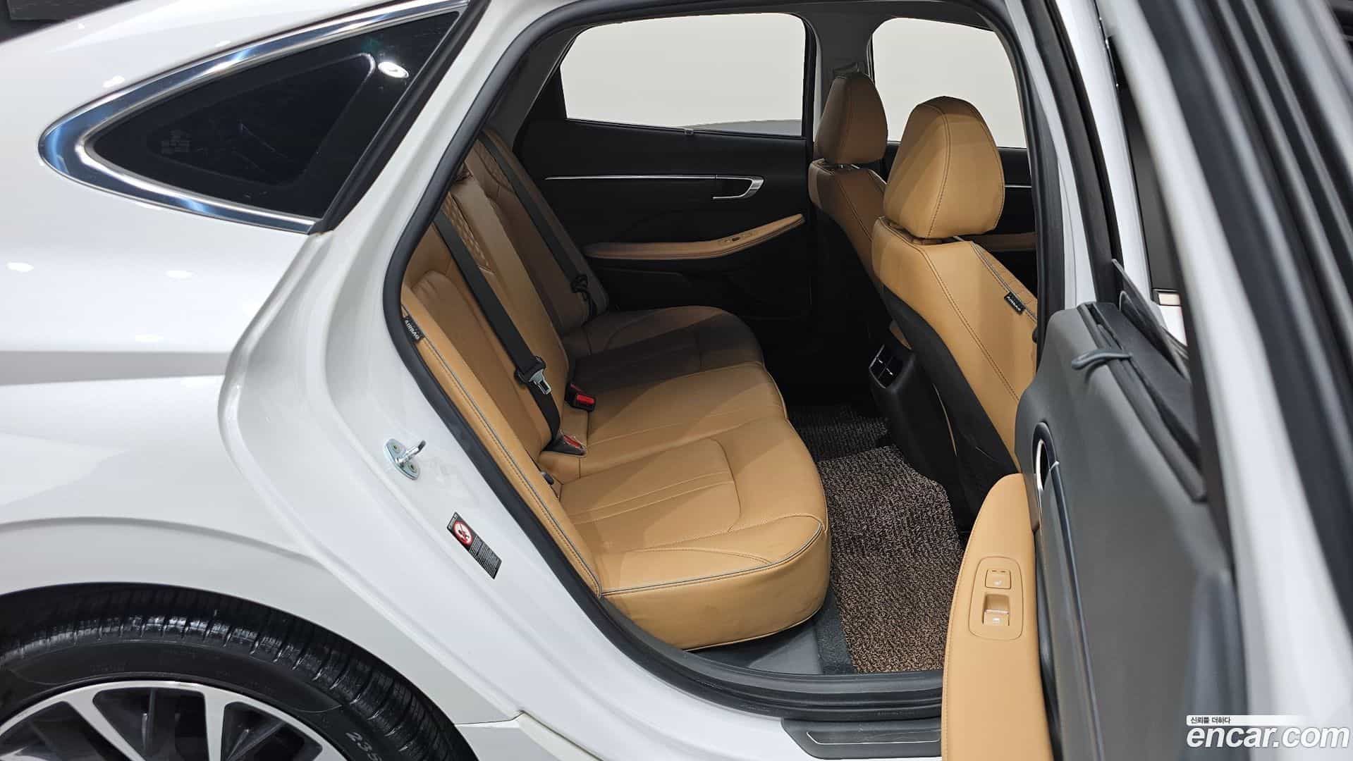 Sonata Hyundai 2022.6-OPTION-015