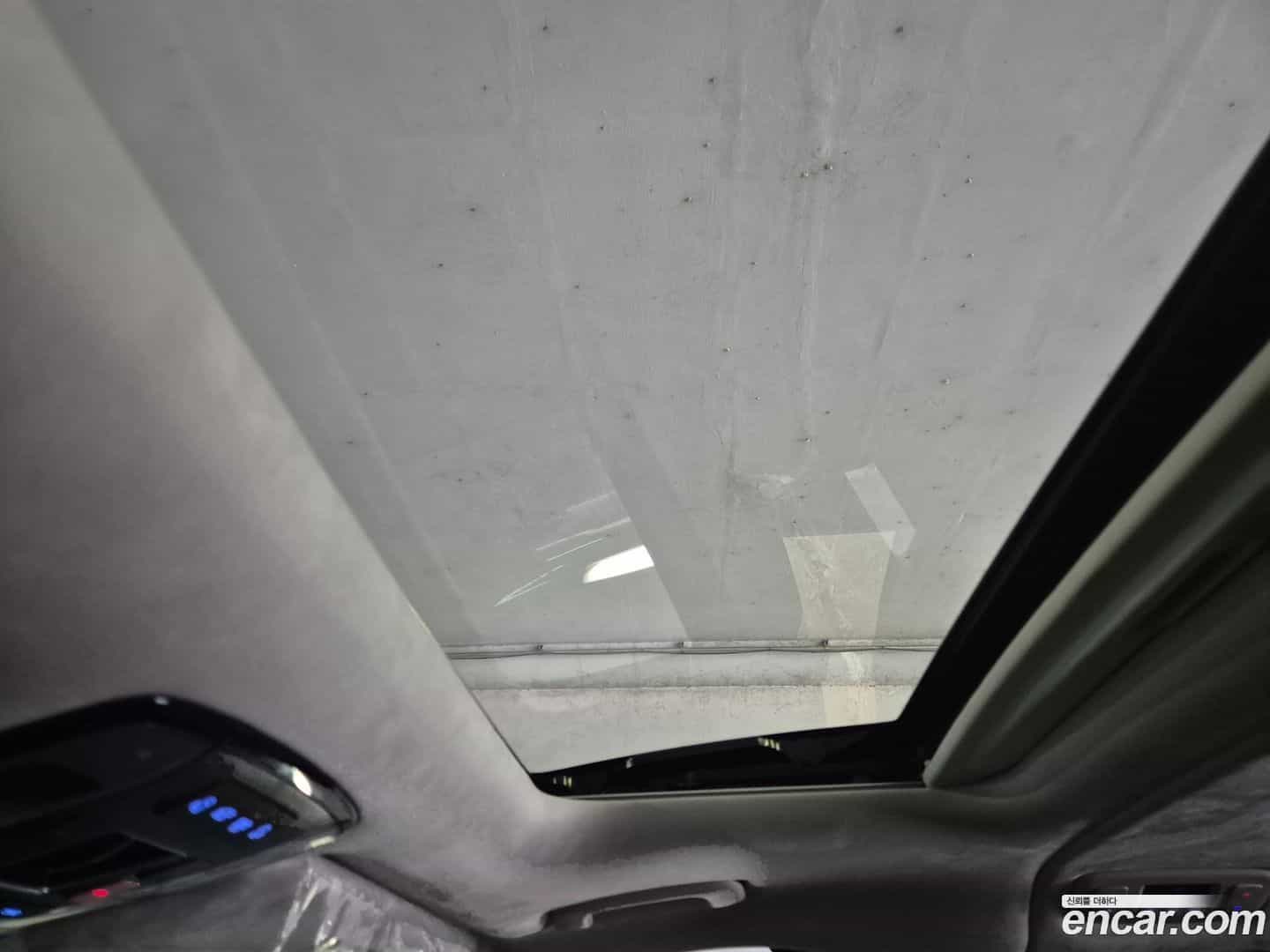 Staria Hyundai 2022.4-OPTION-015
