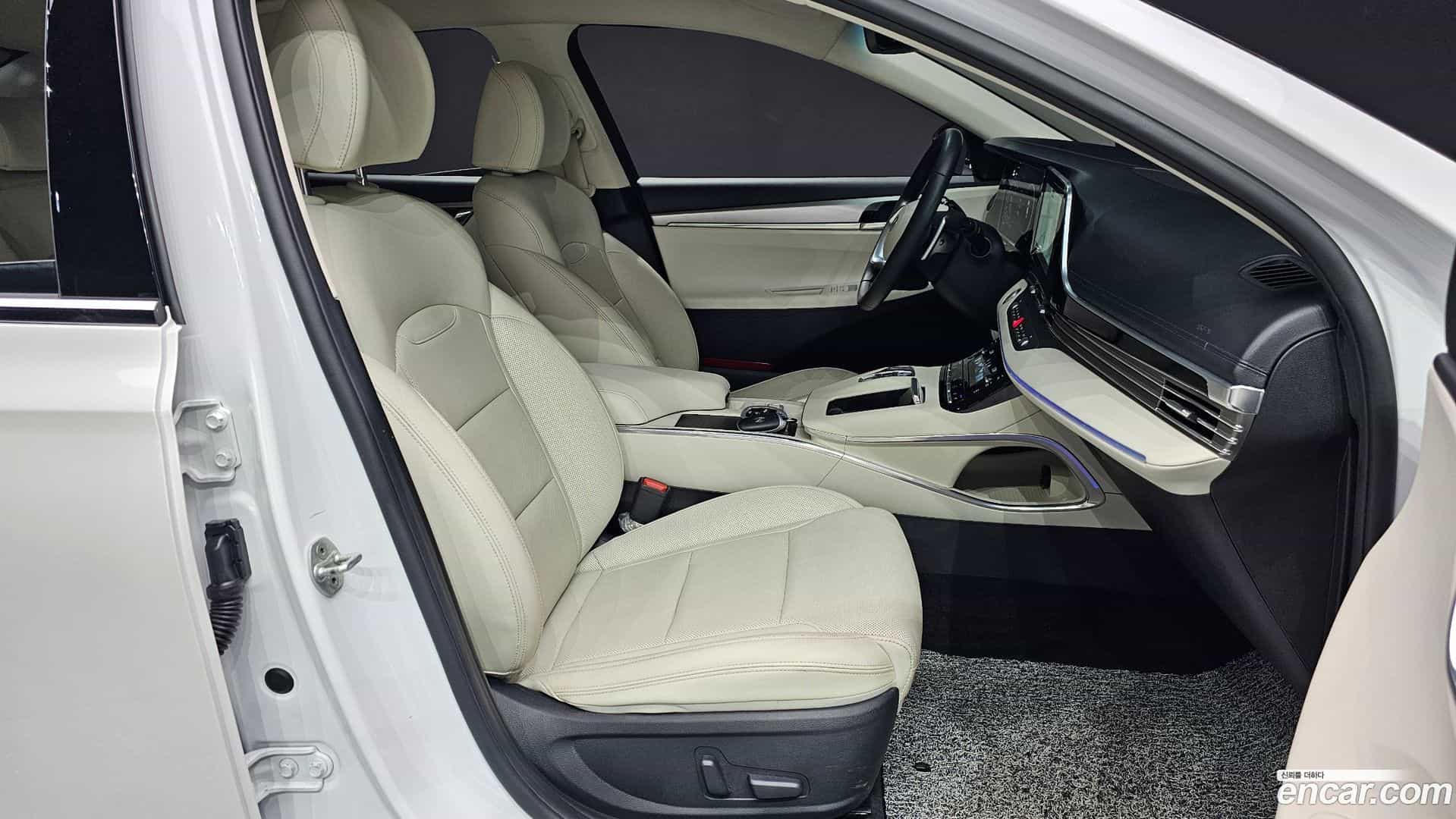 Grandeur Hyundai 2022.3-OPTION-016