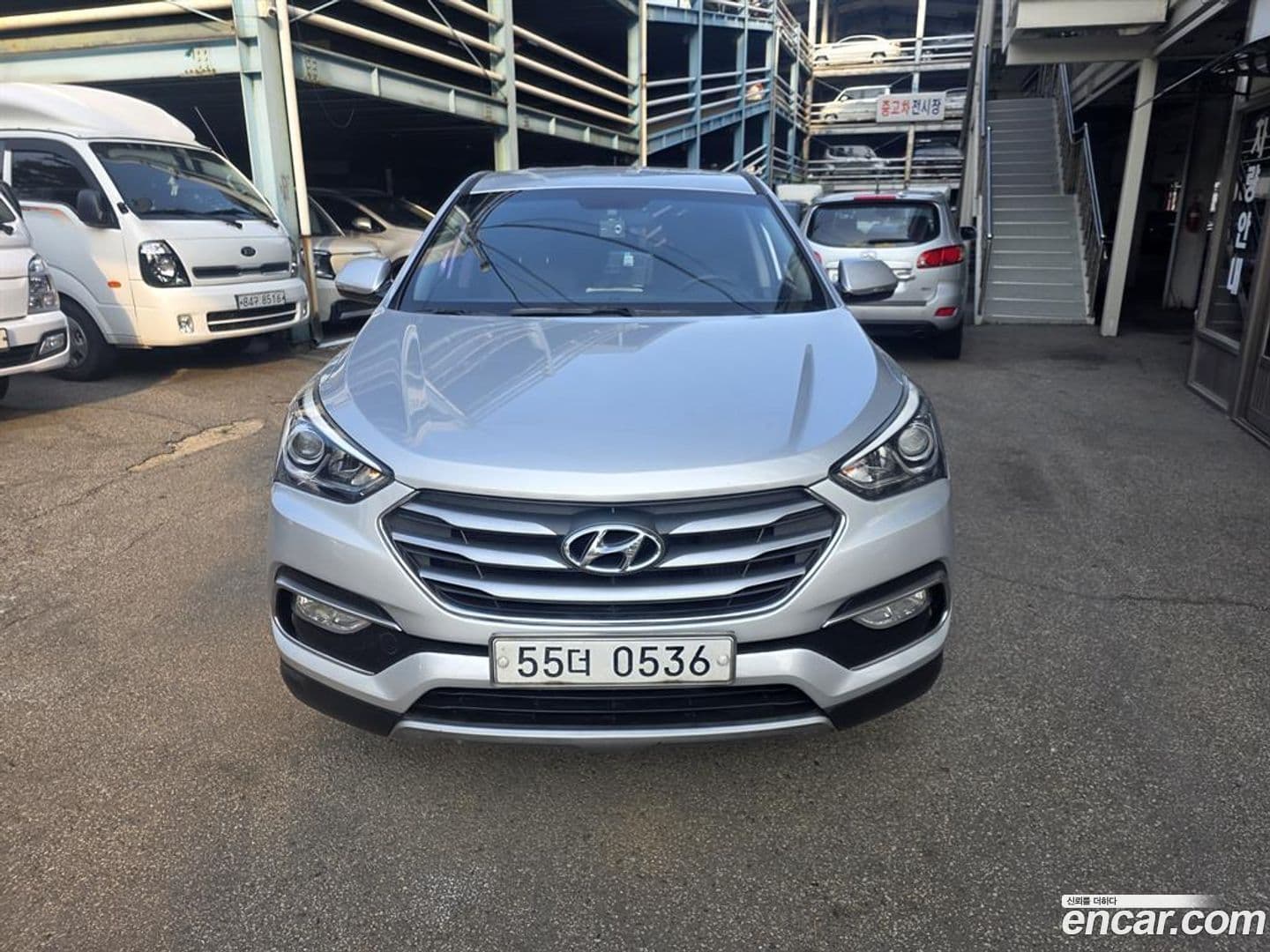 Main__Slider__Photo:Santafe Hyundai 2015.11-0