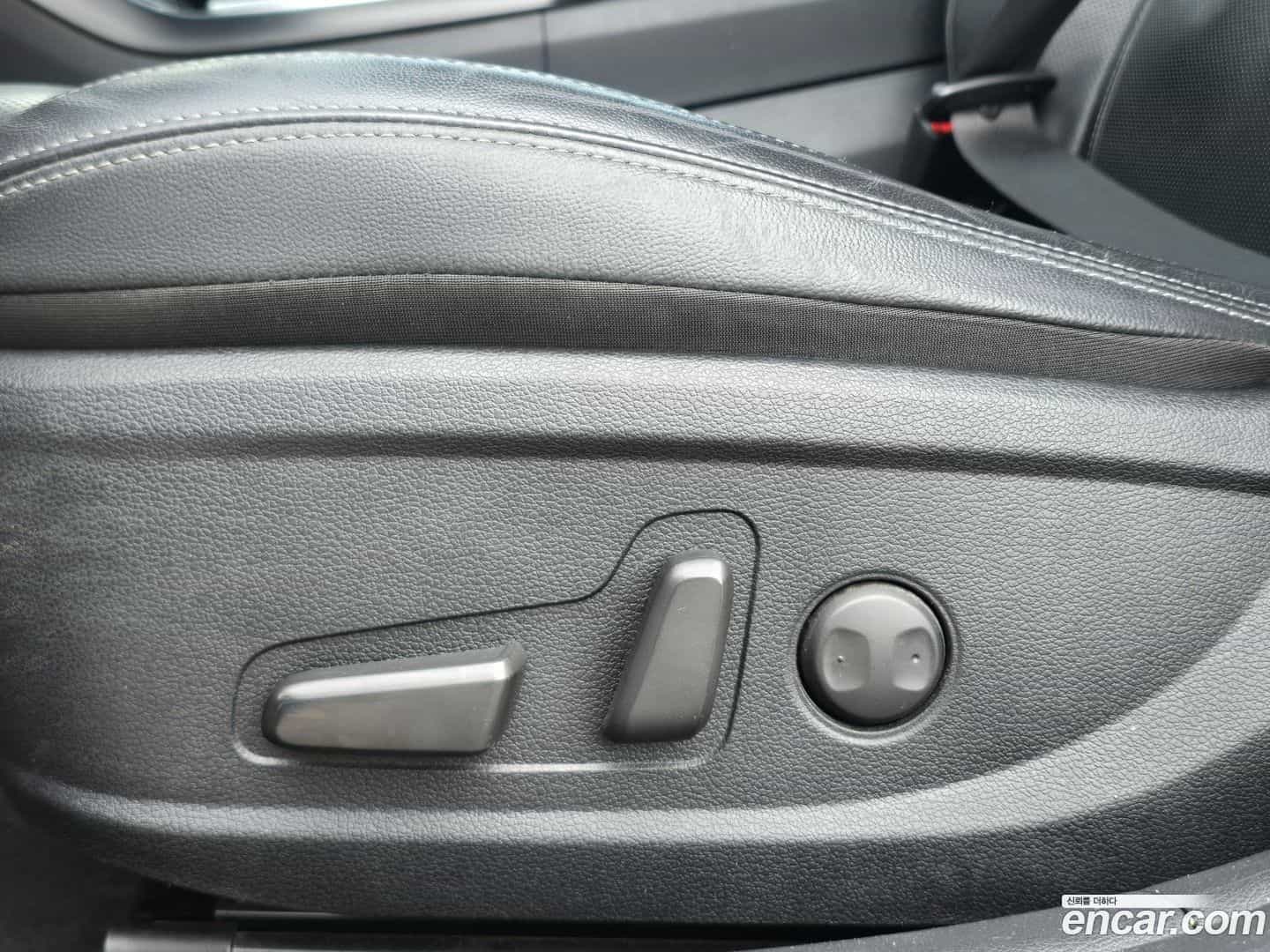Grandeur Hyundai 2019.3-INNER-010