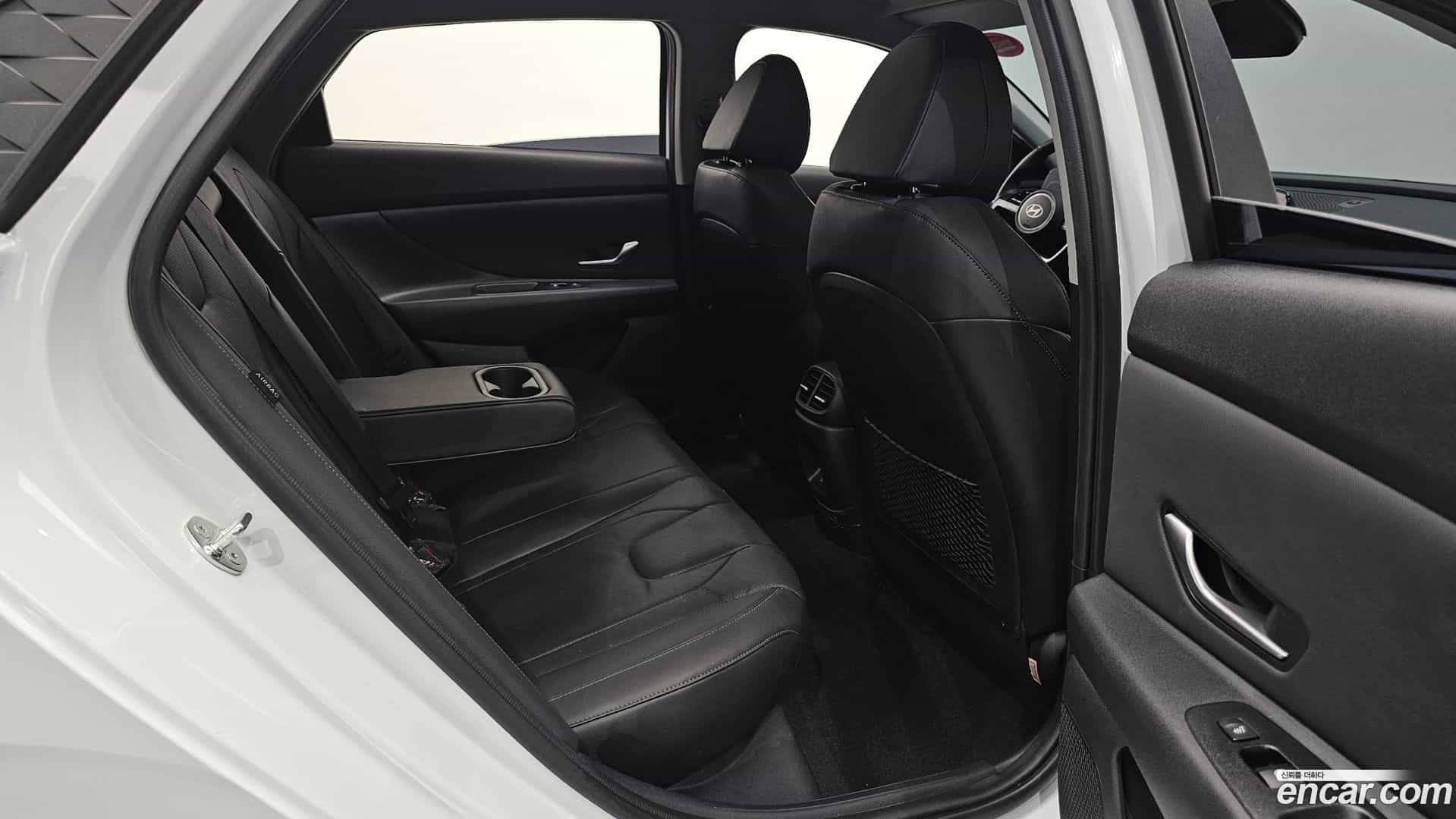 AVANTE Hyundai 2023.8-INNER-036