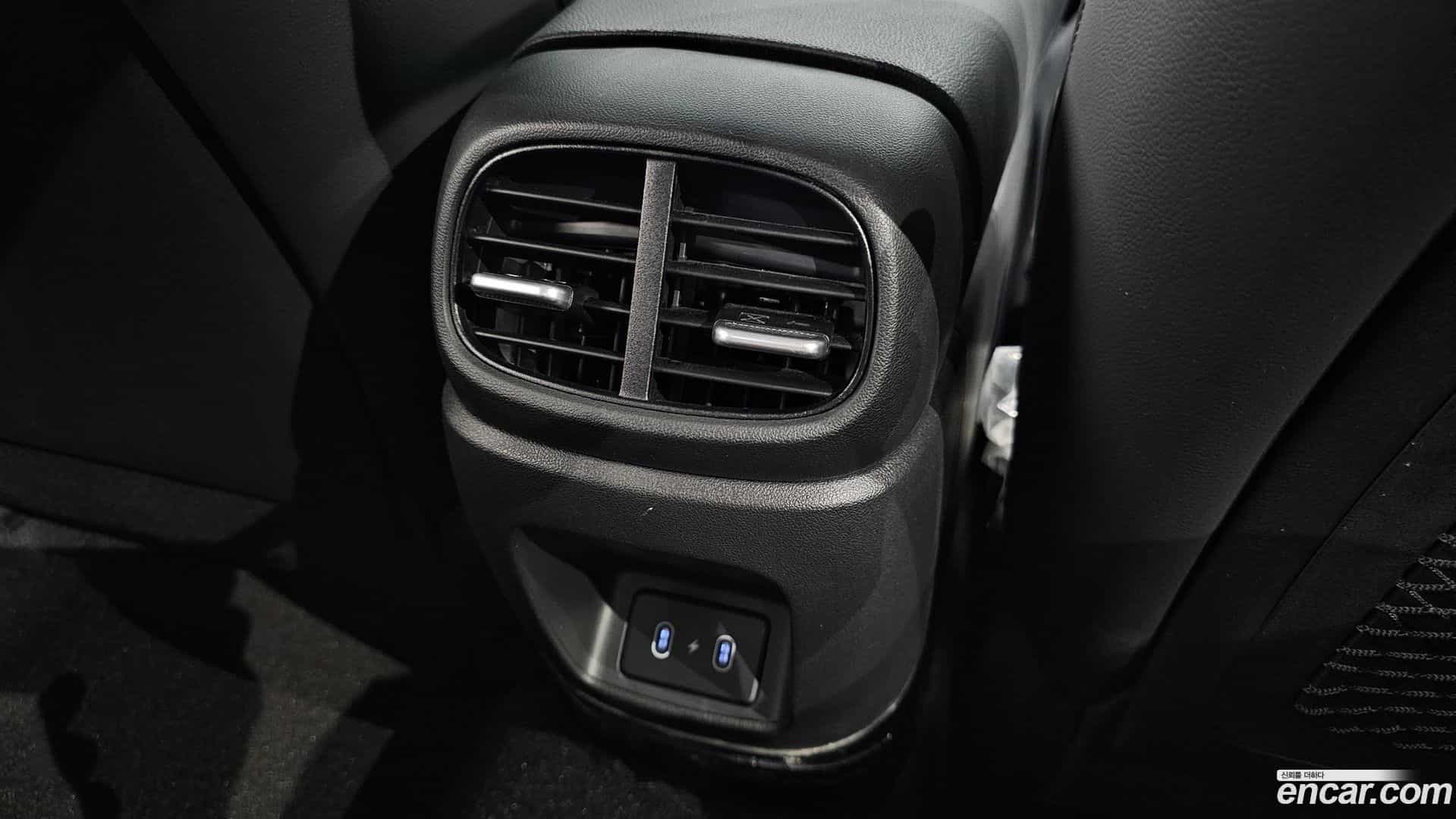 AVANTE Hyundai 2023.8-OPTION-044