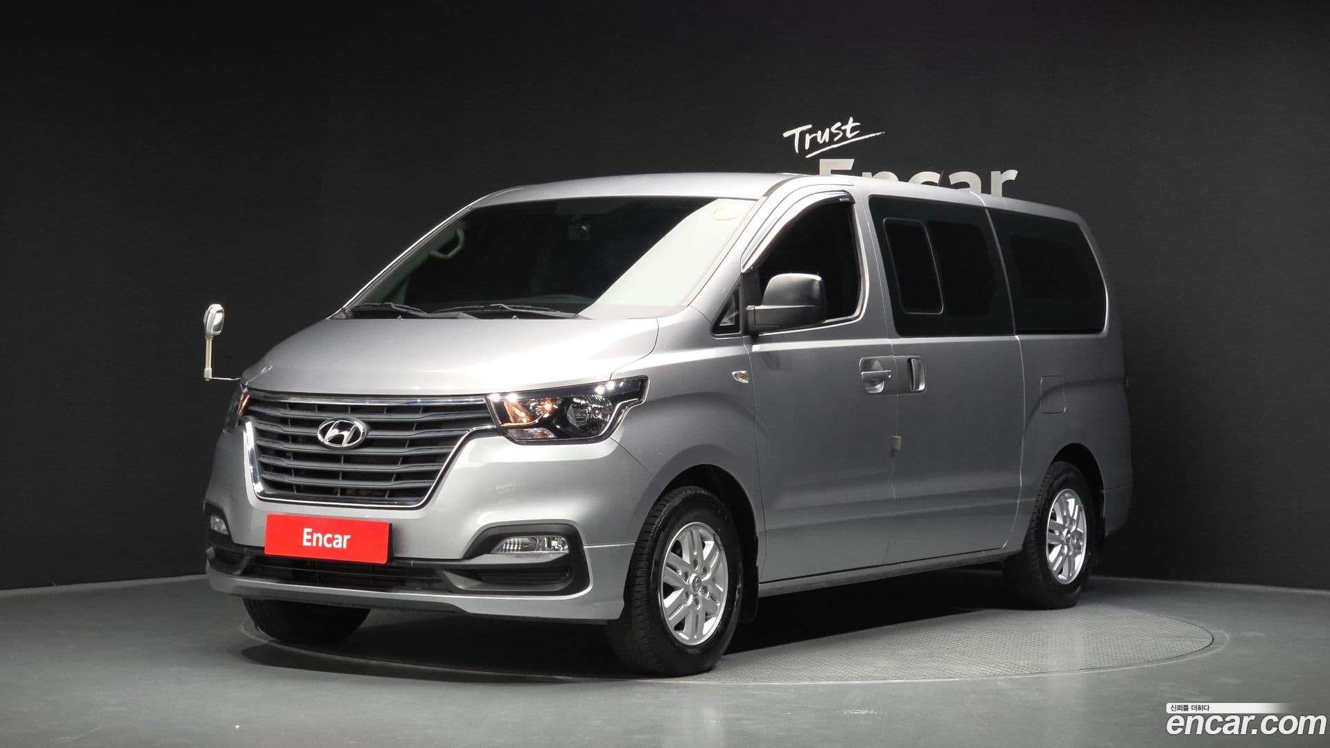 Main__Slider__Photo:Starex Hyundai 2021.2-0