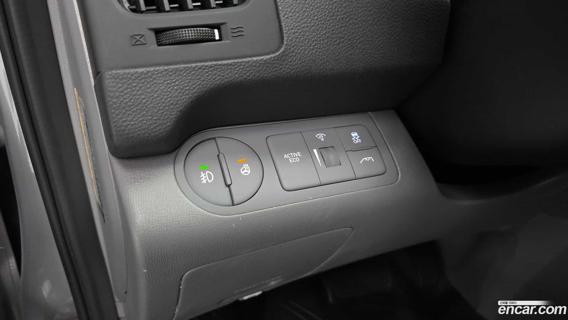 Starex Hyundai 2021.2-OPTION-017