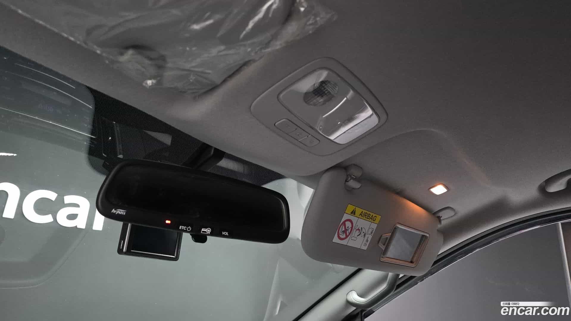 Starex Hyundai 2021.2-OPTION-021
