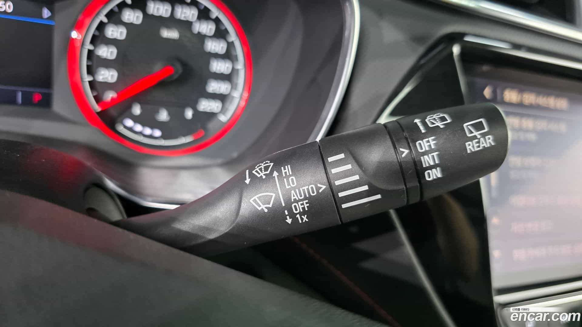 Trailblazer Chevrolet 2021.5-OPTION-040