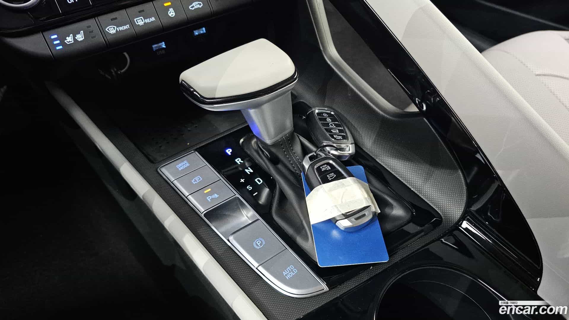 AVANTE Hyundai 2022.11-INNER-009