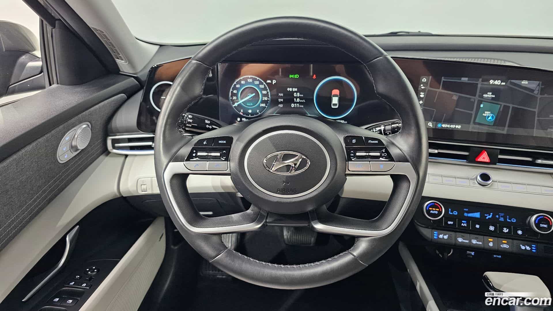 AVANTE Hyundai 2022.11-OPTION-017