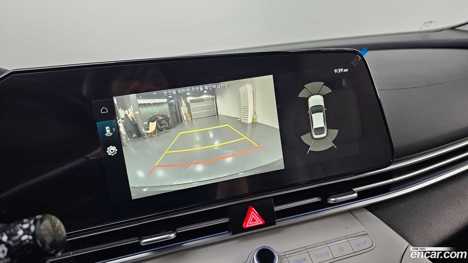 AVANTE Hyundai 2022.11-OPTION-018