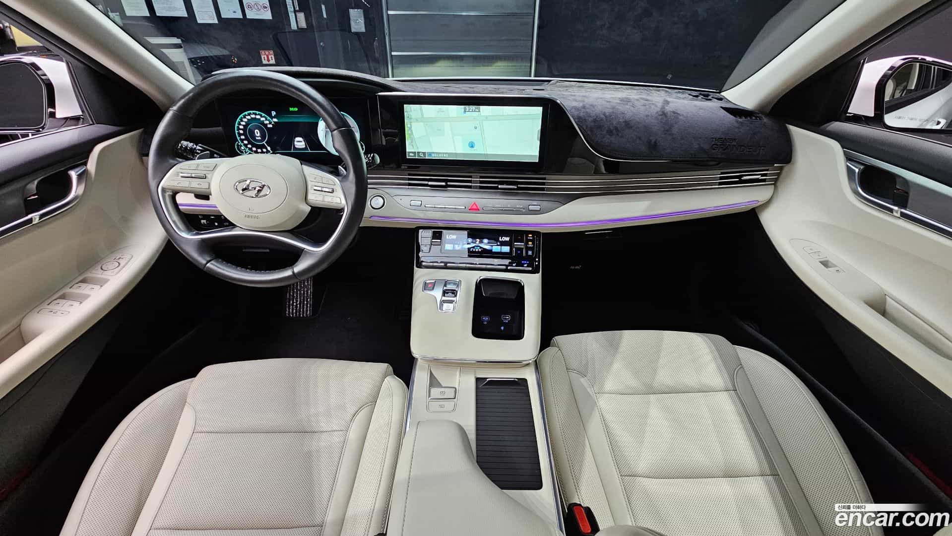 Grandeur Hyundai 2021.10-INNER-007