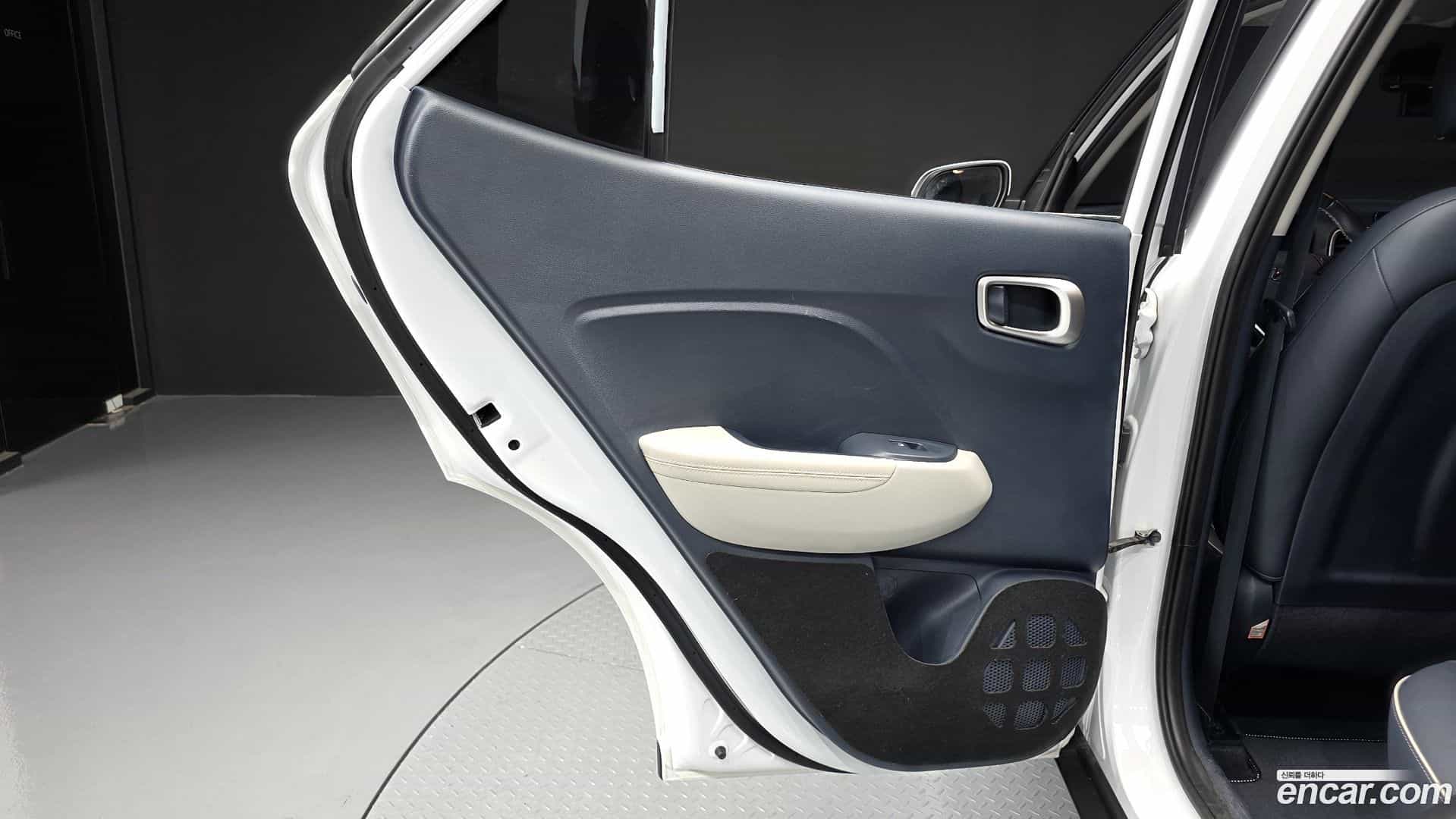 Venue Hyundai 2021.7-INNER-035