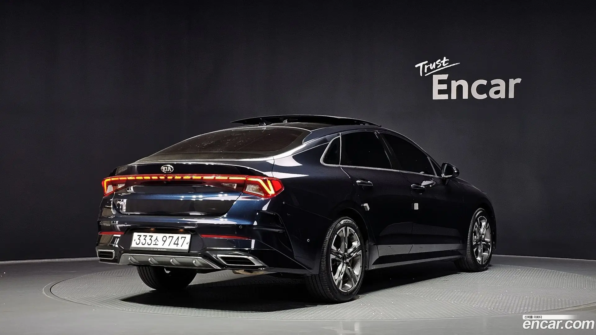 Main__Slider__Photo:K5 Kia 2019.11-1