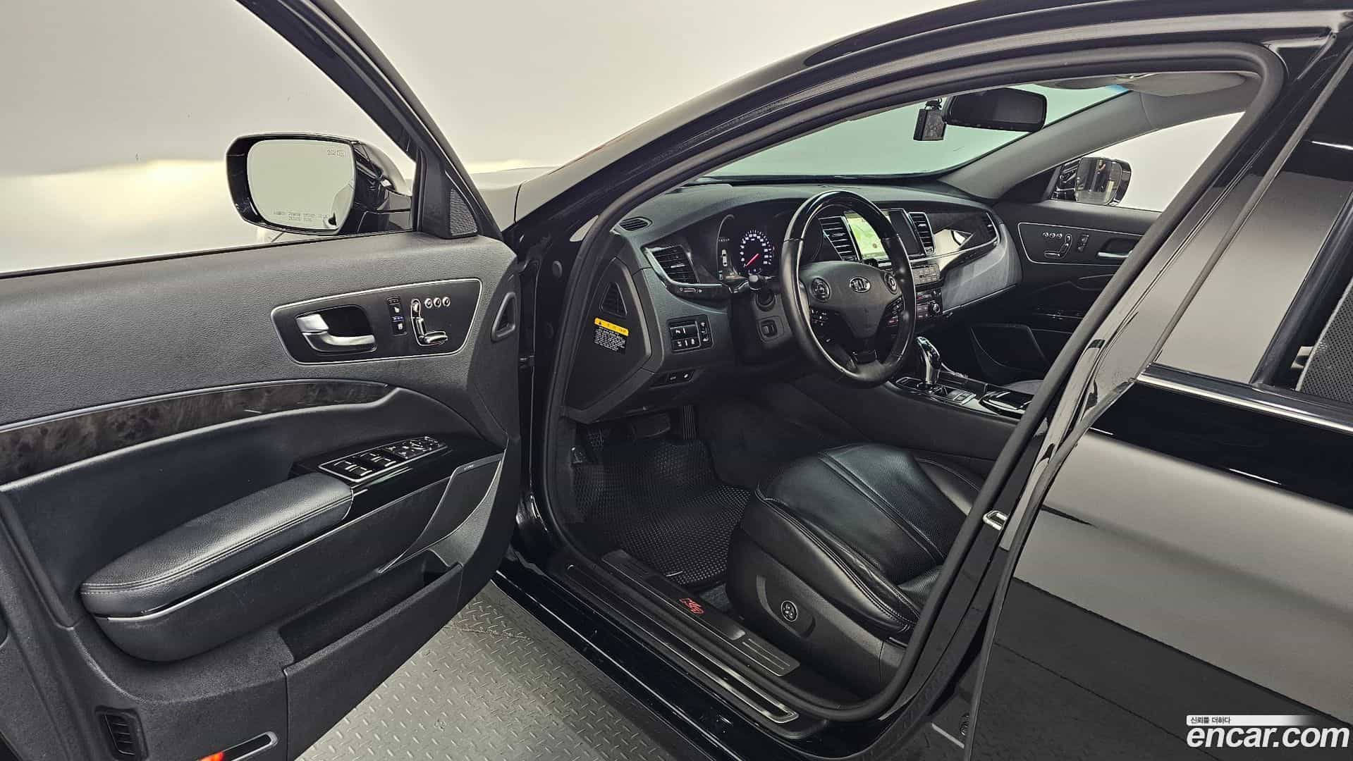 K9 Kia 2014.11-INNER-010