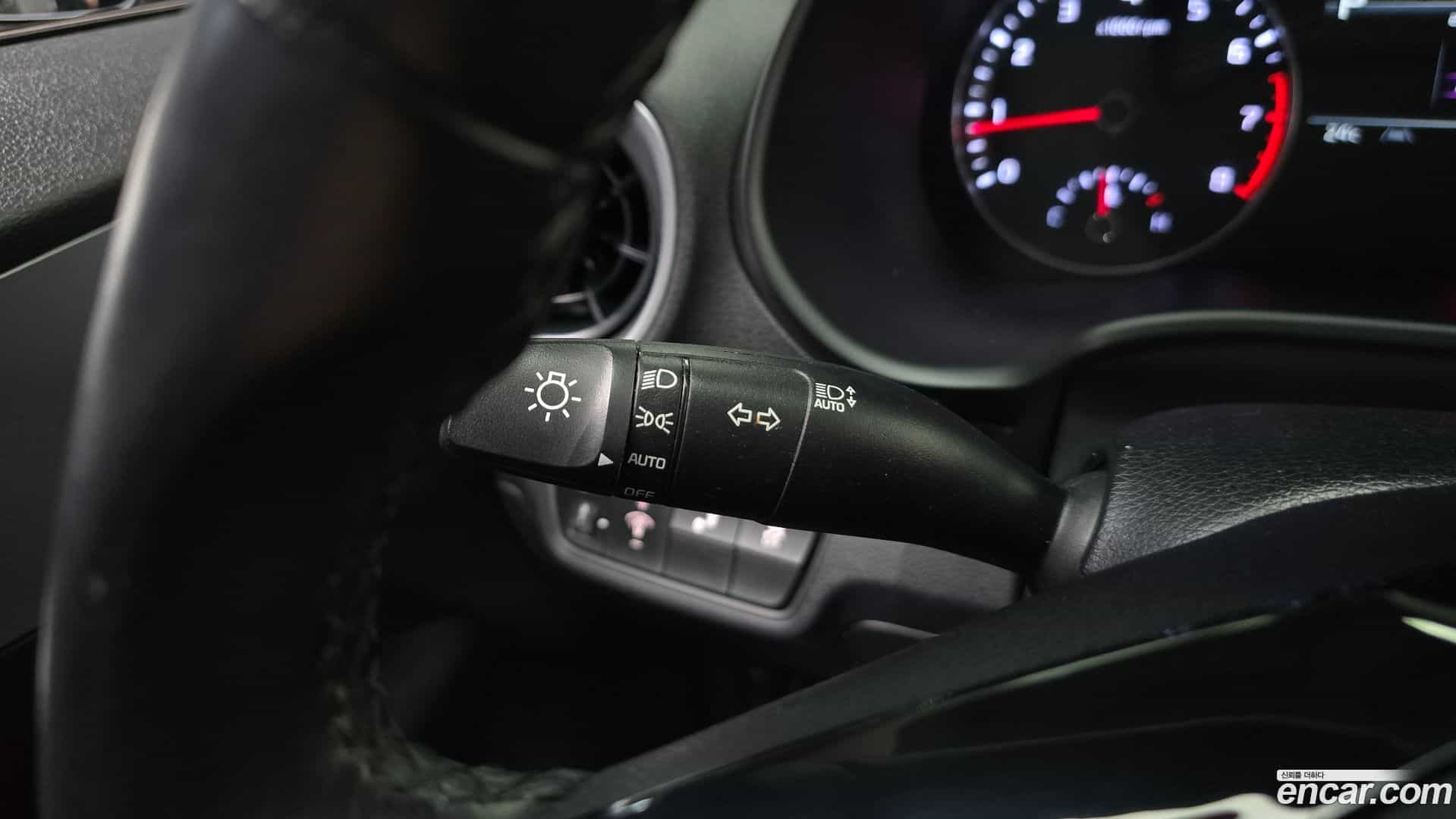 K3 Kia 2022.6-OPTION-040