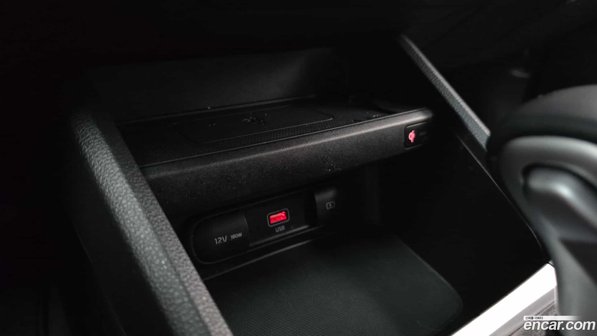K3 Kia 2022.6-OPTION-042
