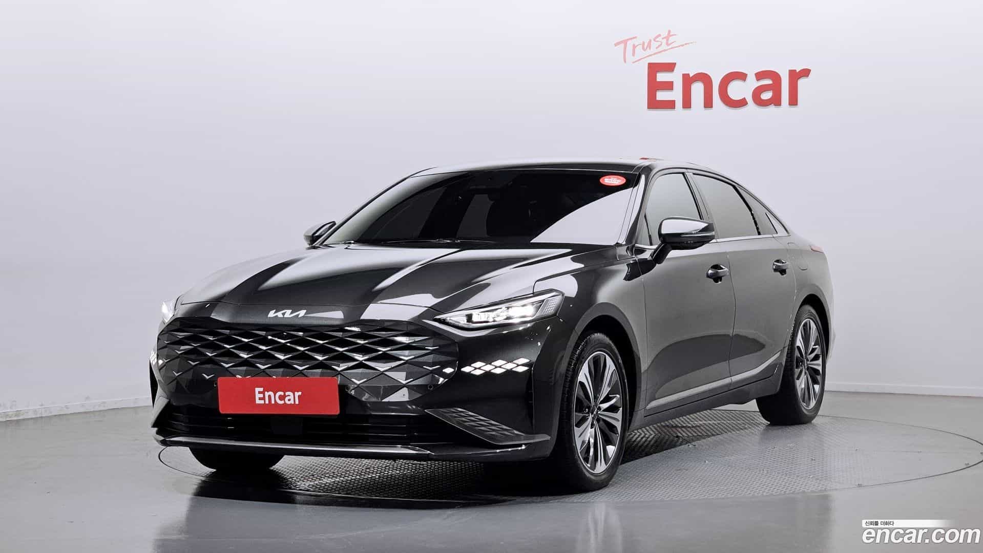 K8 Kia 2022.1-OUTER-001
