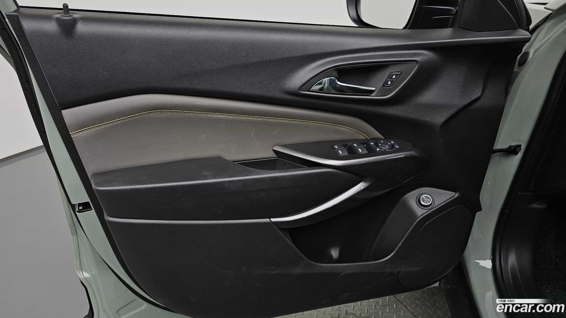 Trax Chevrolet 2025.6-INNER-034