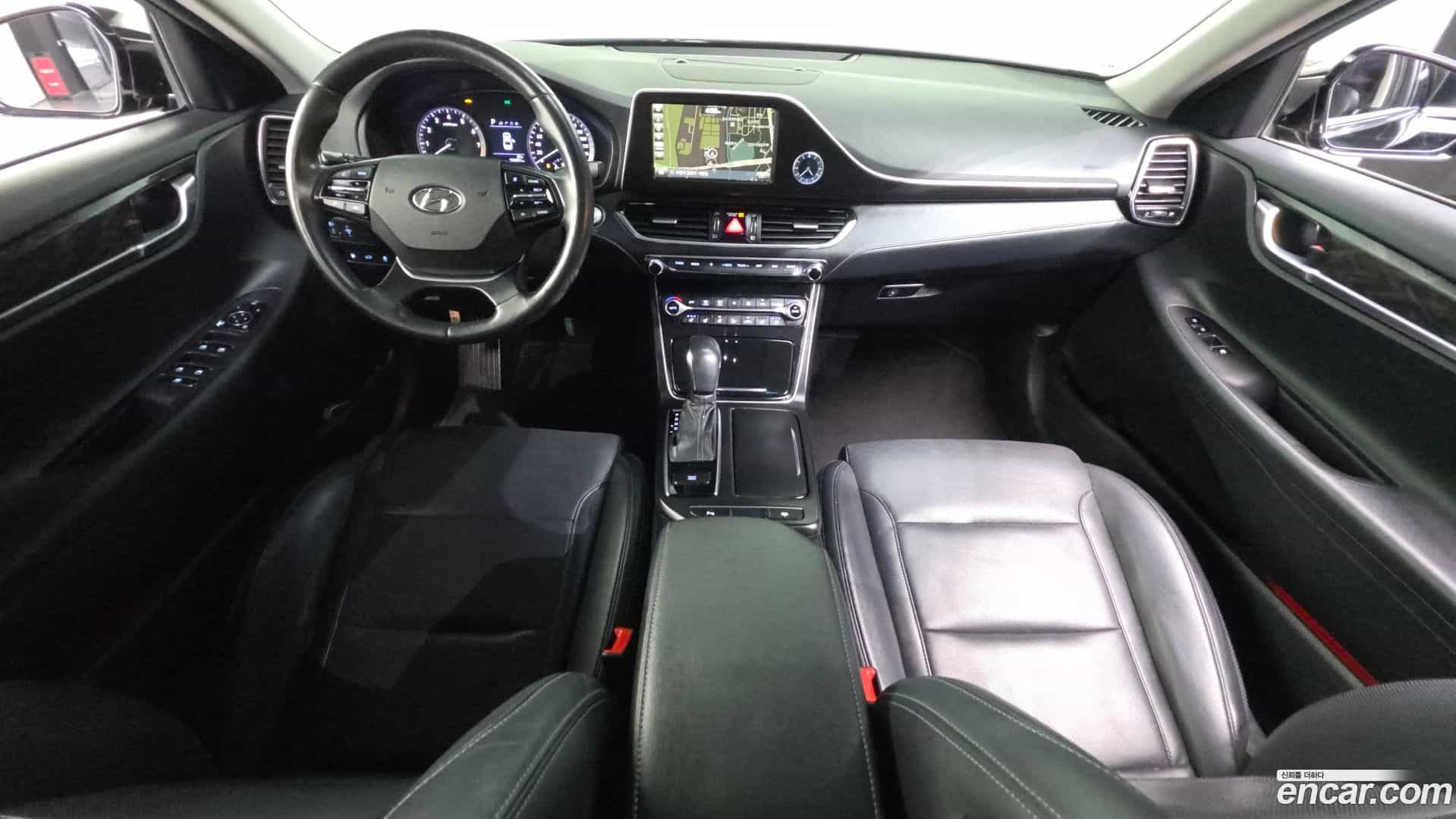 Grandeur Hyundai 2017.6-INNER-007