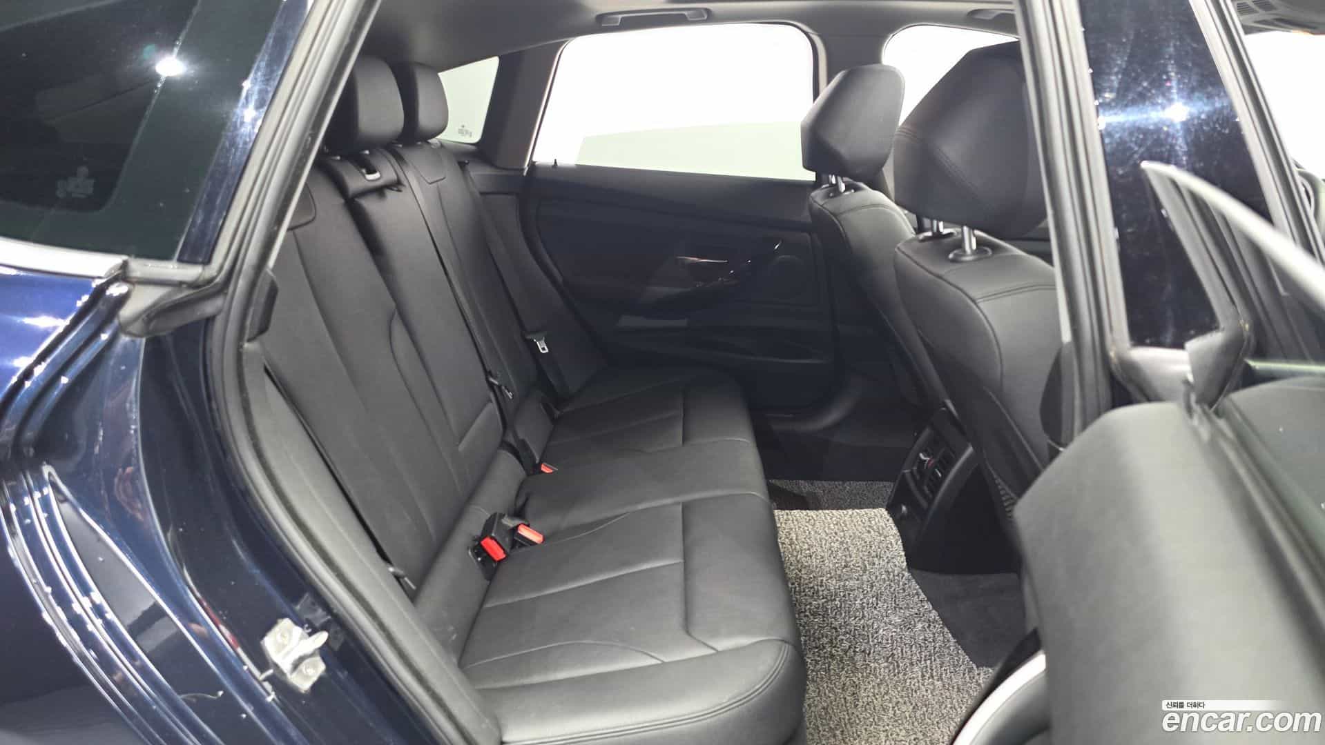 Gran Turismo BMW 2020.9-OPTION-016