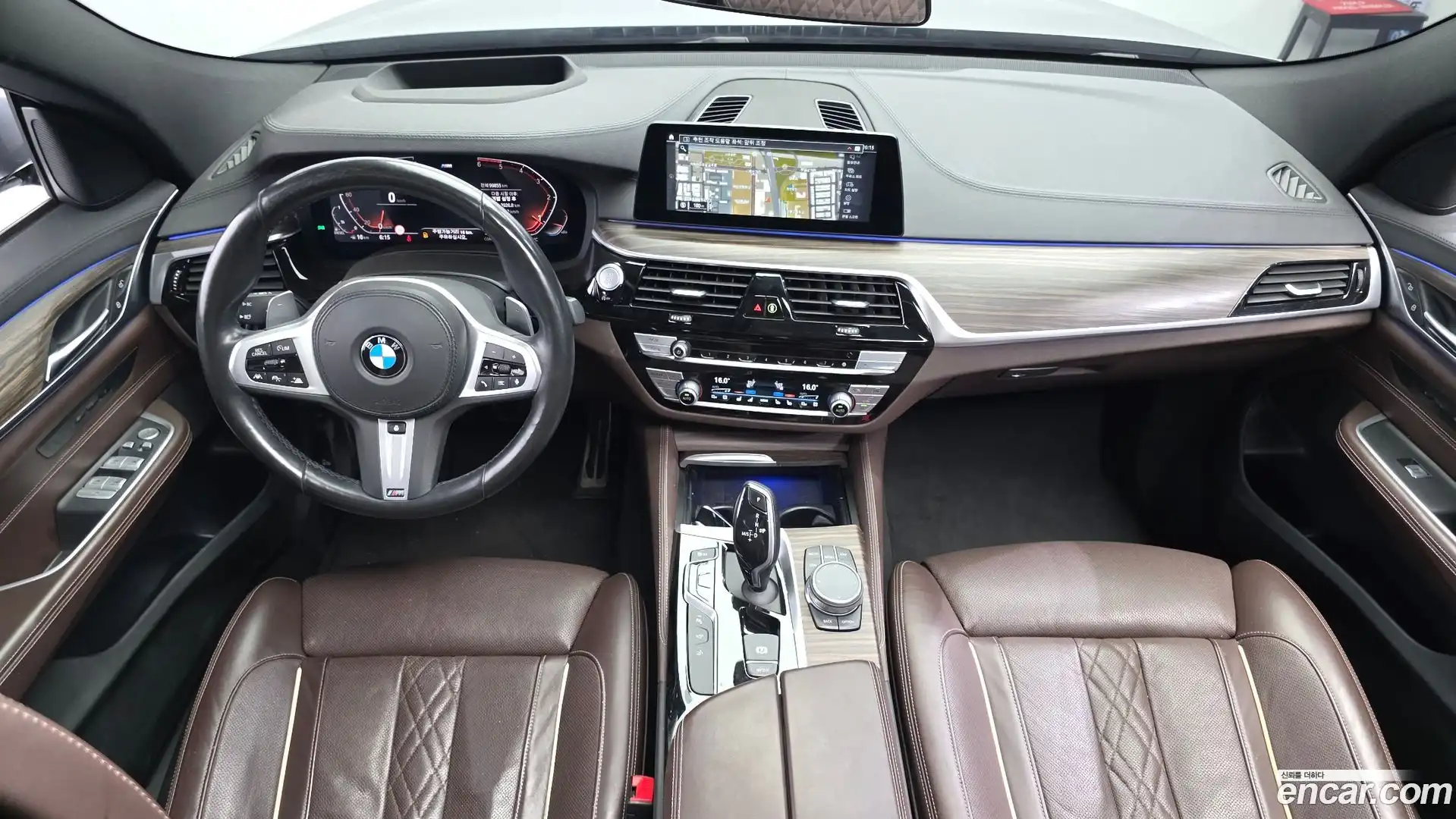 Gran Turismo BMW 2020.1-INNER-007